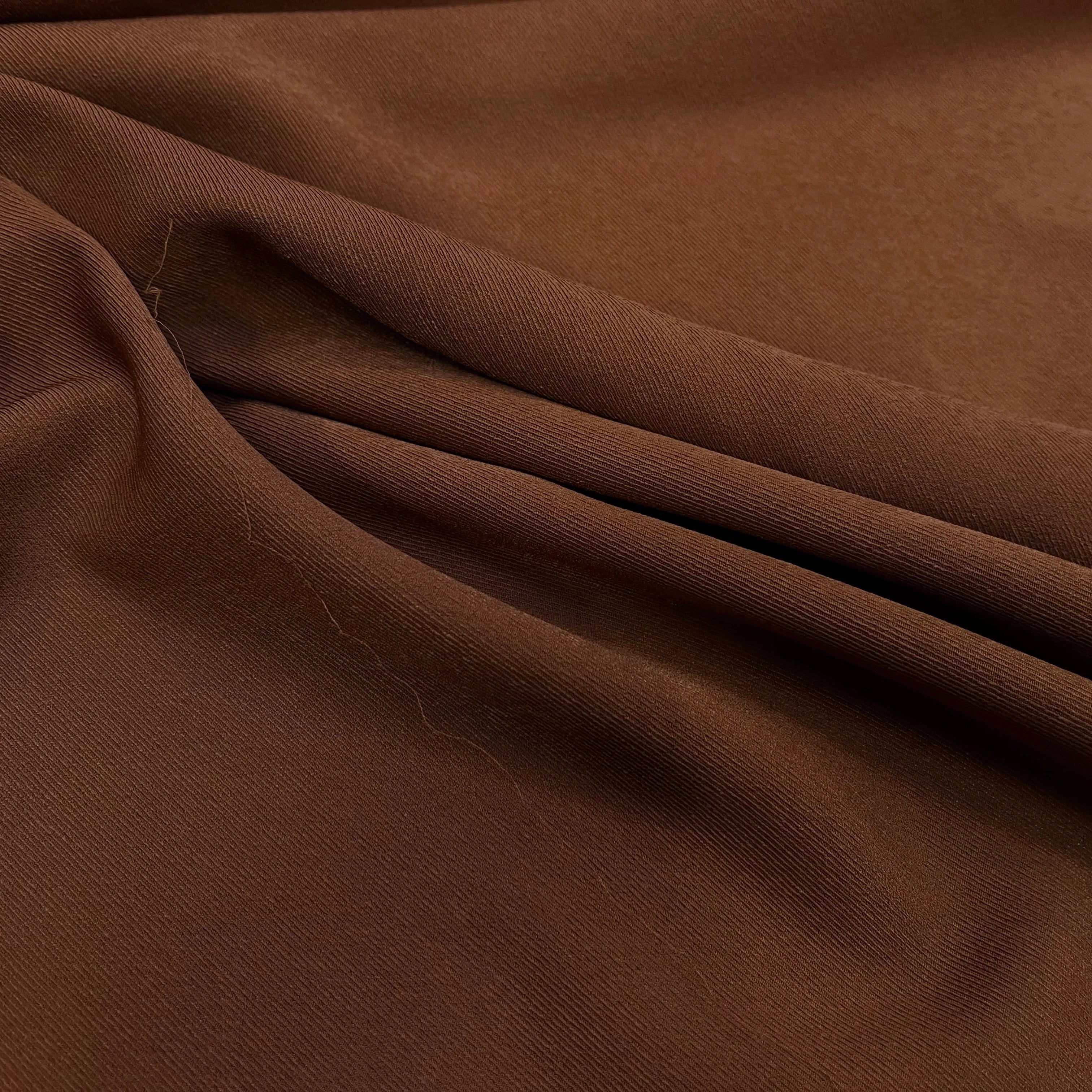 TISSU SERGÉ FLUIDE MARRON FONCÉ - My Little Coupon