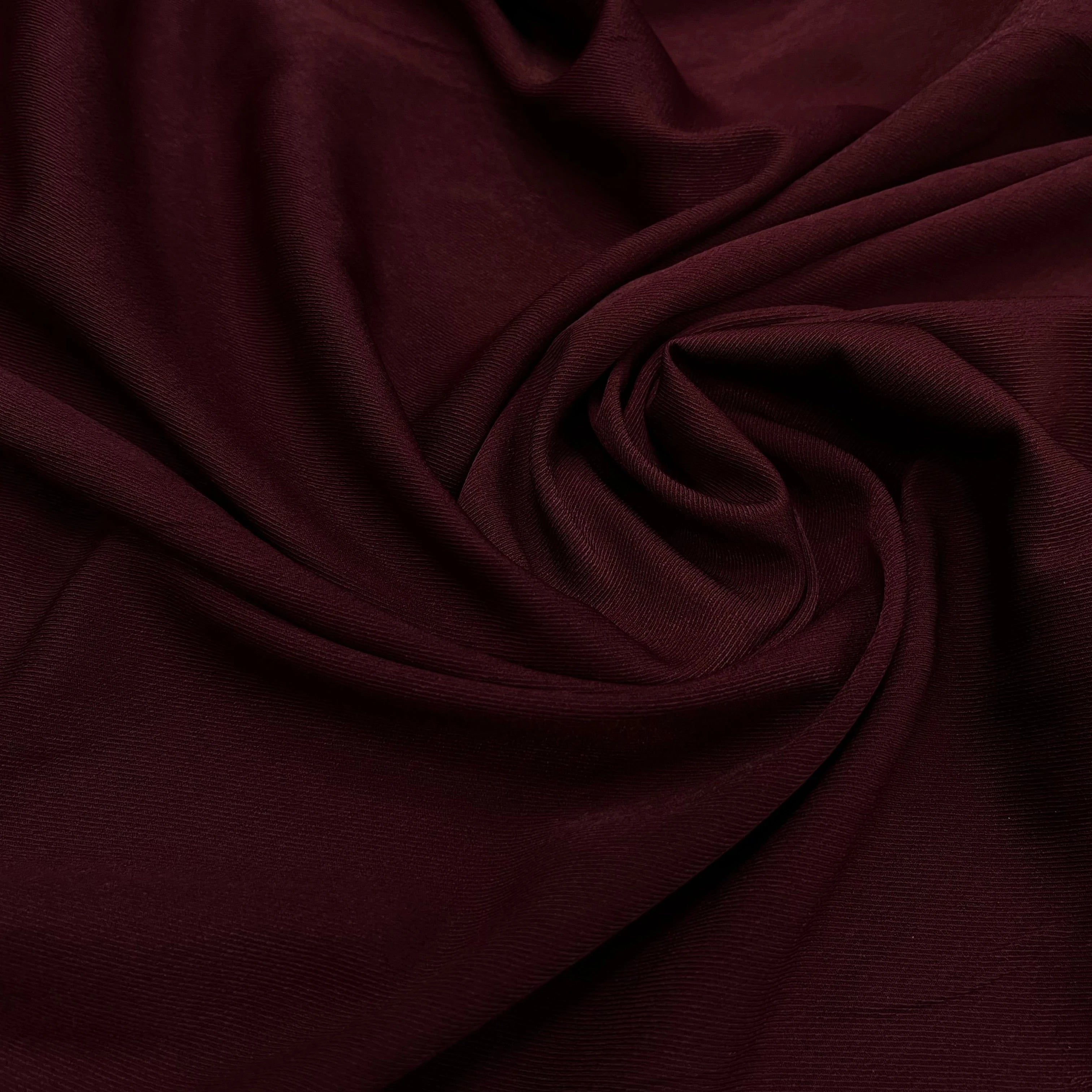 TISSU SERGÉ FLUIDE ROUGE BORDEAU - My Little Coupon