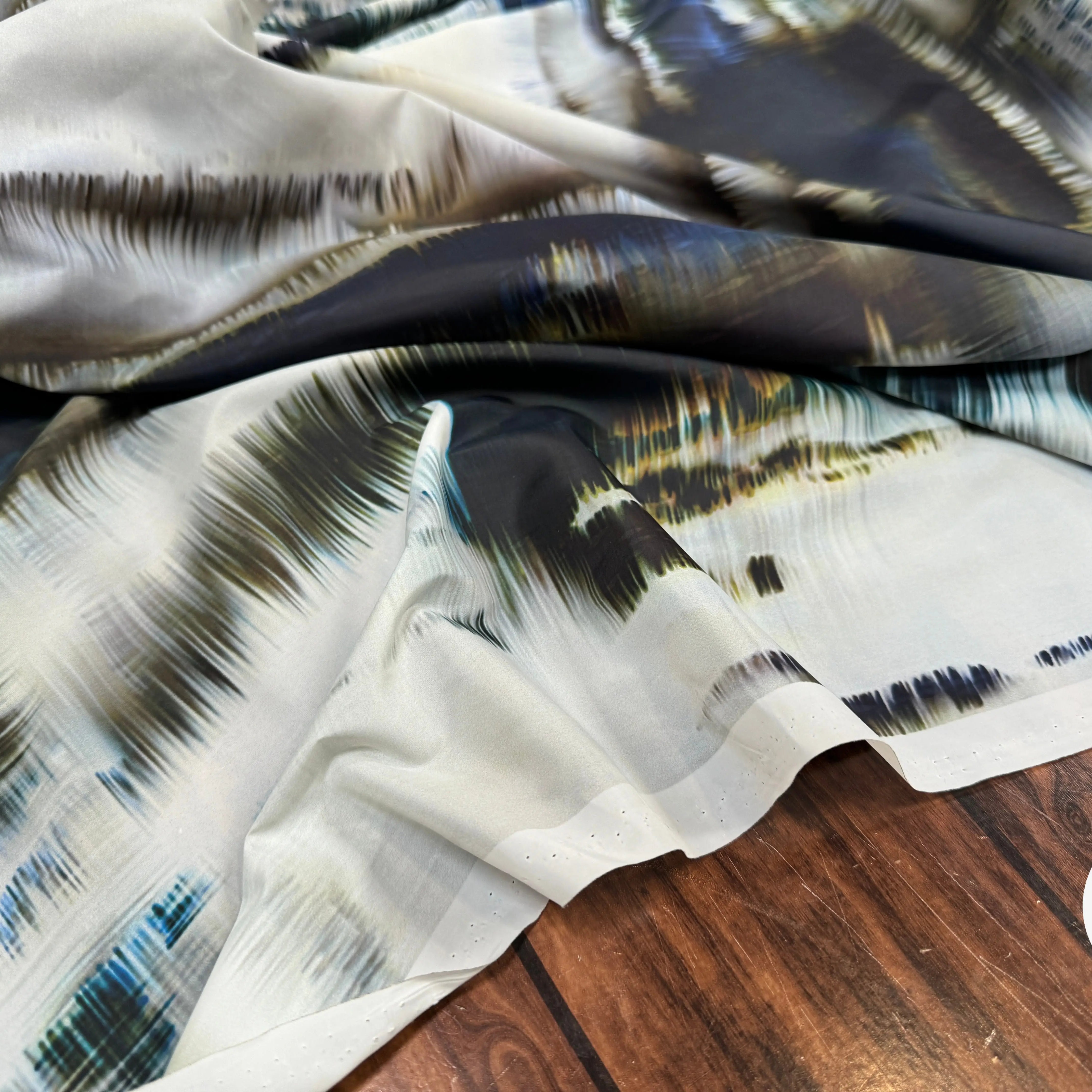 TISSU TECHNIQUE COUPE VENT 100% POLYAMIDE - My Little Coupon