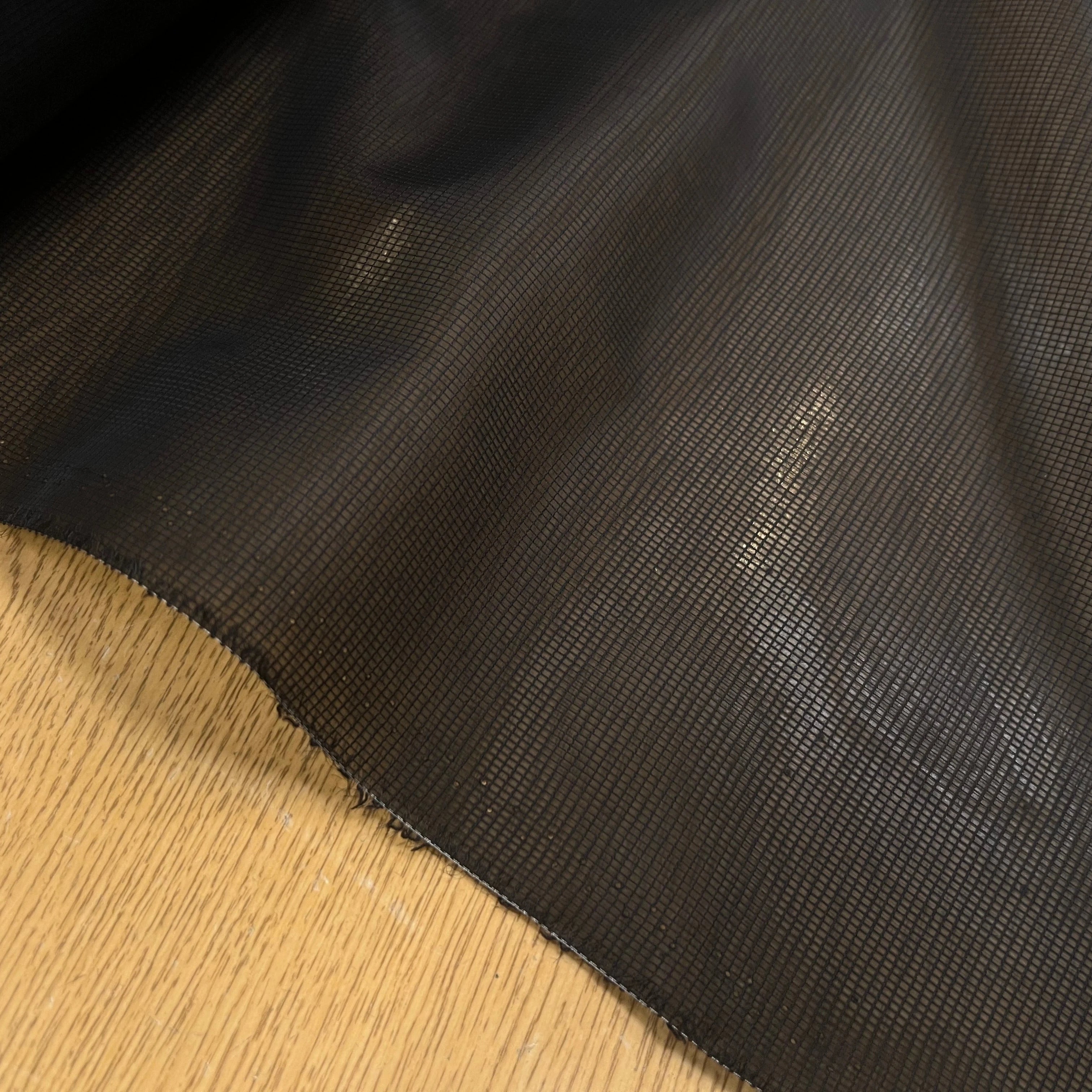 TISSU TECHNIQUE COUPE VENT NOIR - My Little Coupon