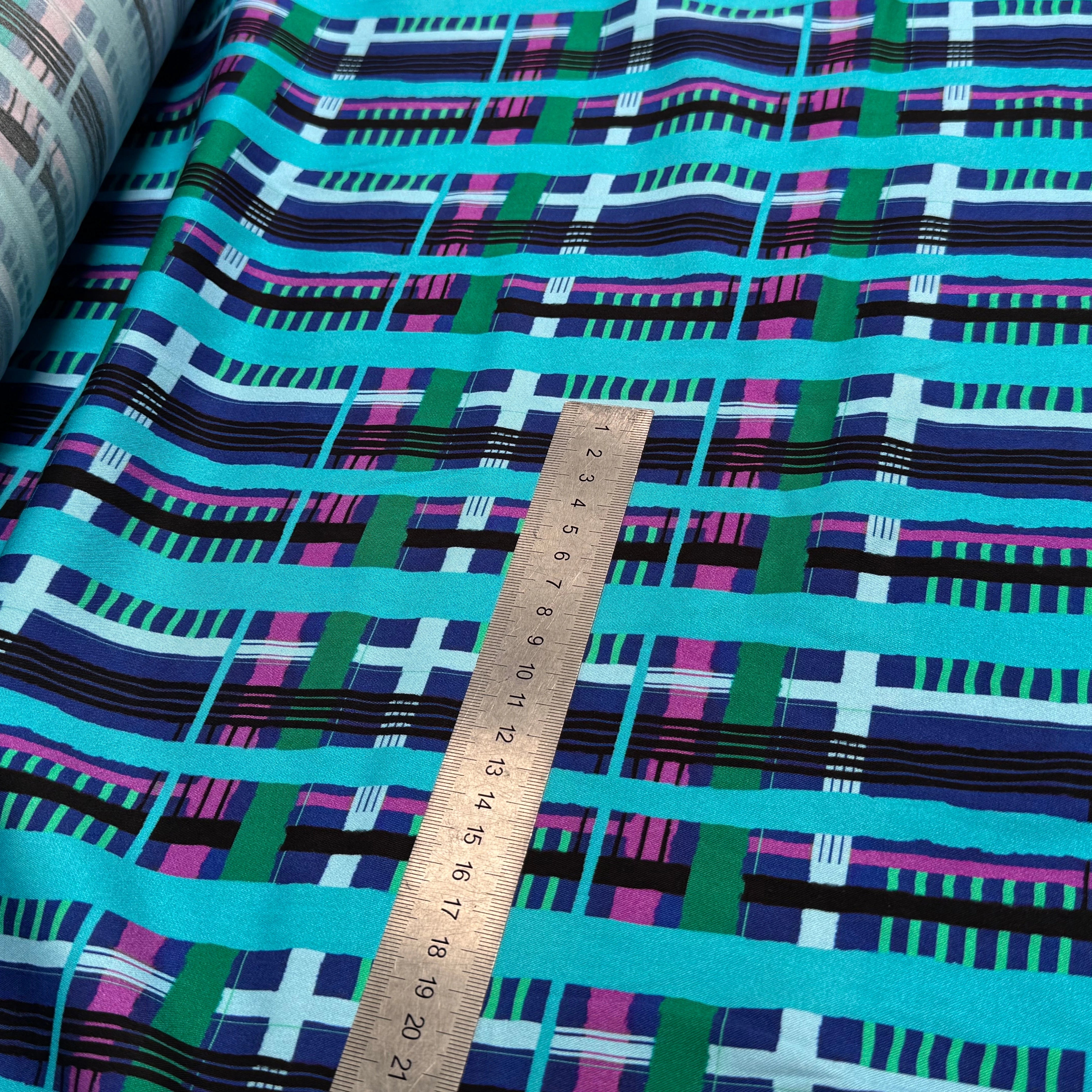 TISSU VISCOSE ÉLASTHANNE IMPRIMÉ TARTAN PUNGI TOPO TARTAN - My Little Coupon