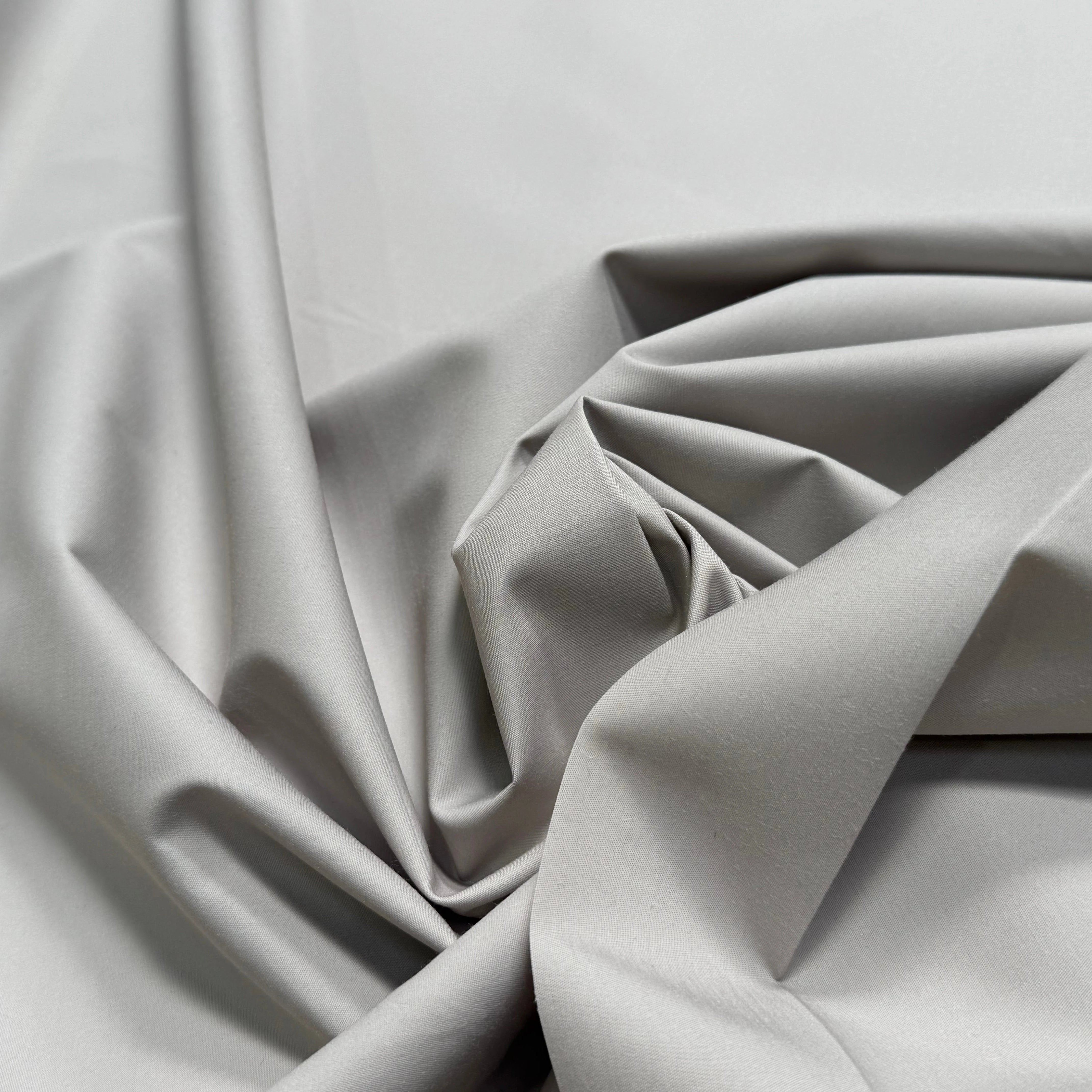 TISSU VISCOSE POLYAMIDE BELLE TENUE BEIGE 57% VISCOSE - My Little Coupon