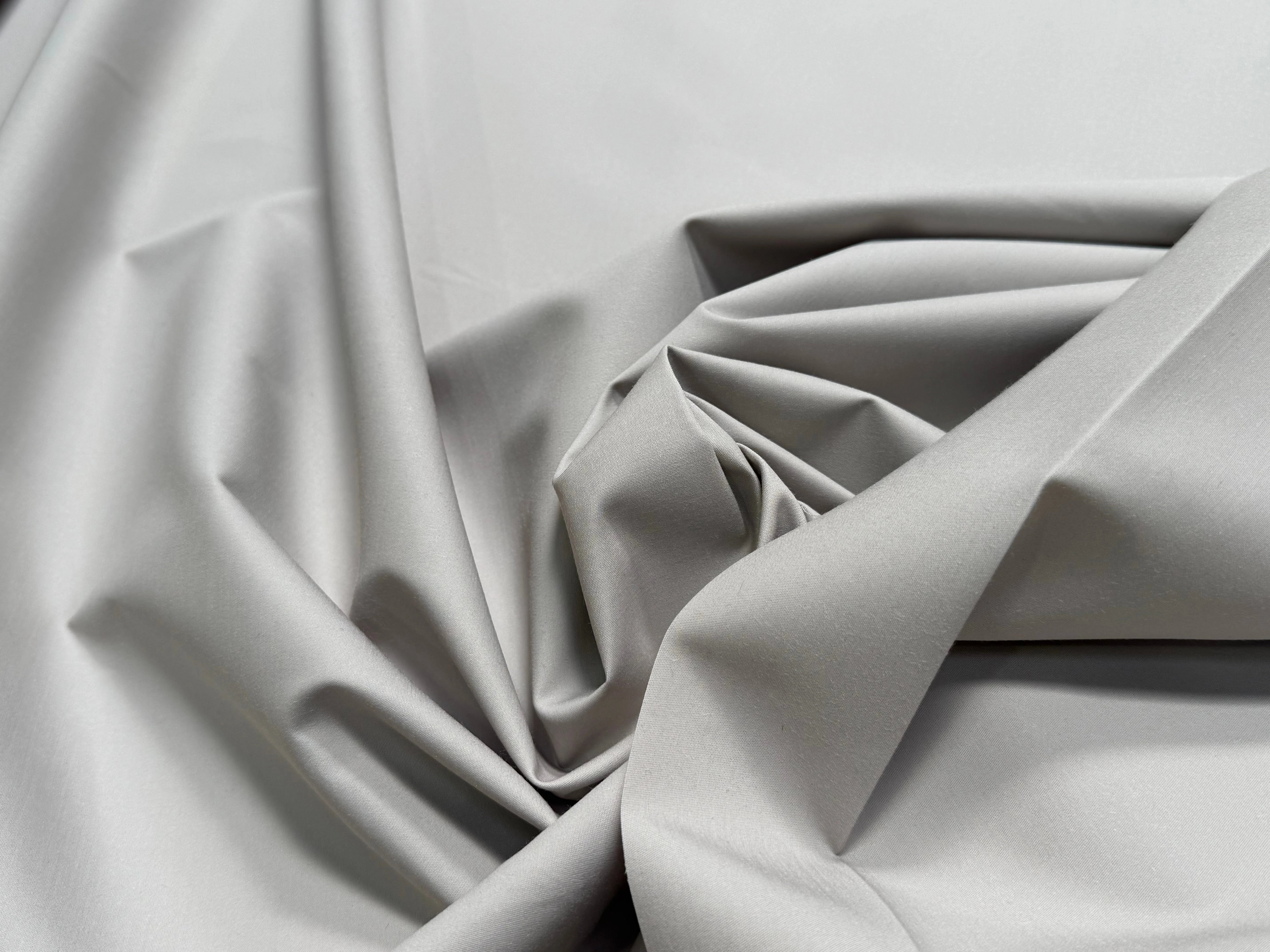 TISSU VISCOSE POLYAMIDE BELLE TENUE BEIGE 57% VISCOSE - My Little Coupon