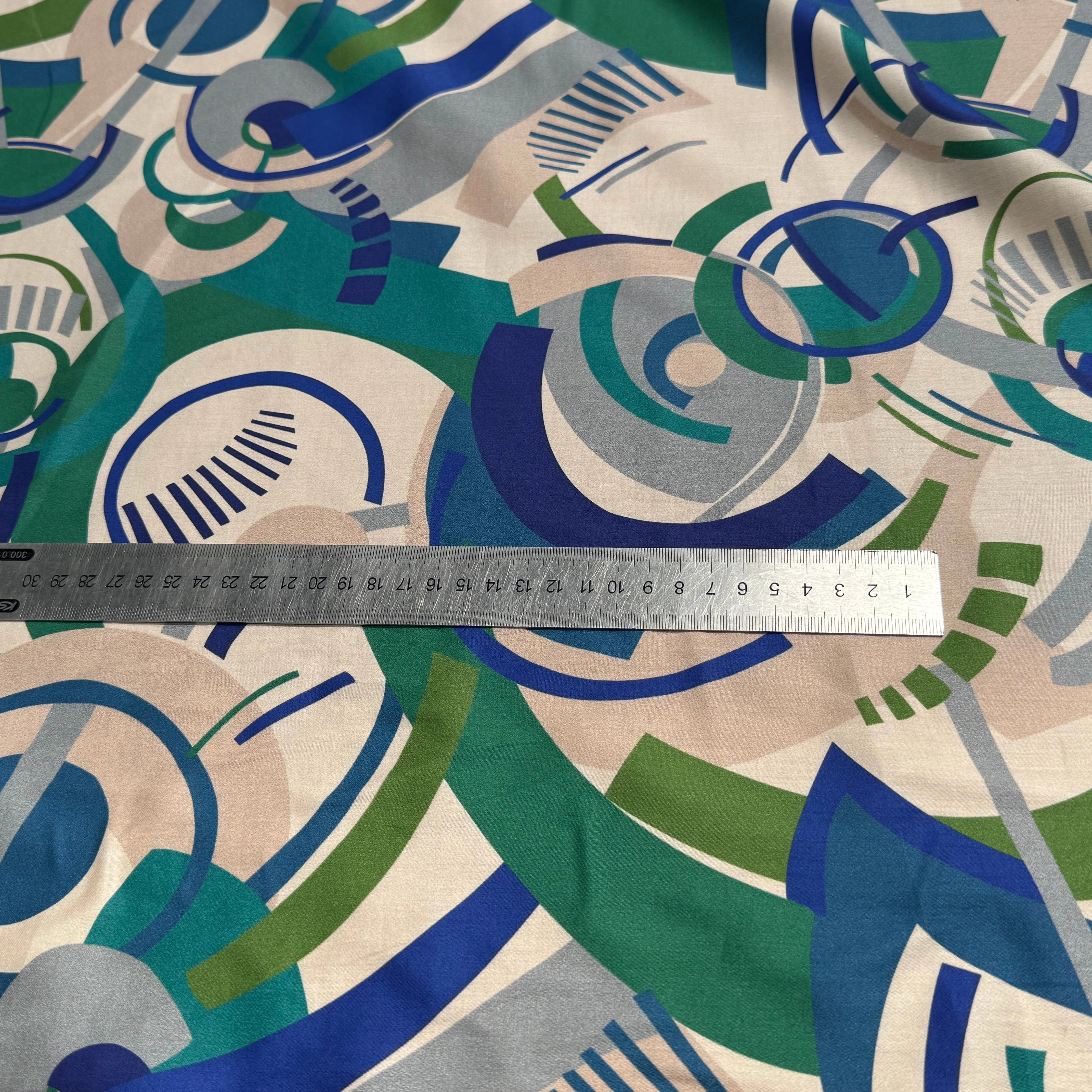 TISSU VOILE DE COTON IMPRIMÉ GRAPHIQUE VERT NINFEA MANEGE VERT - My Little Coupon