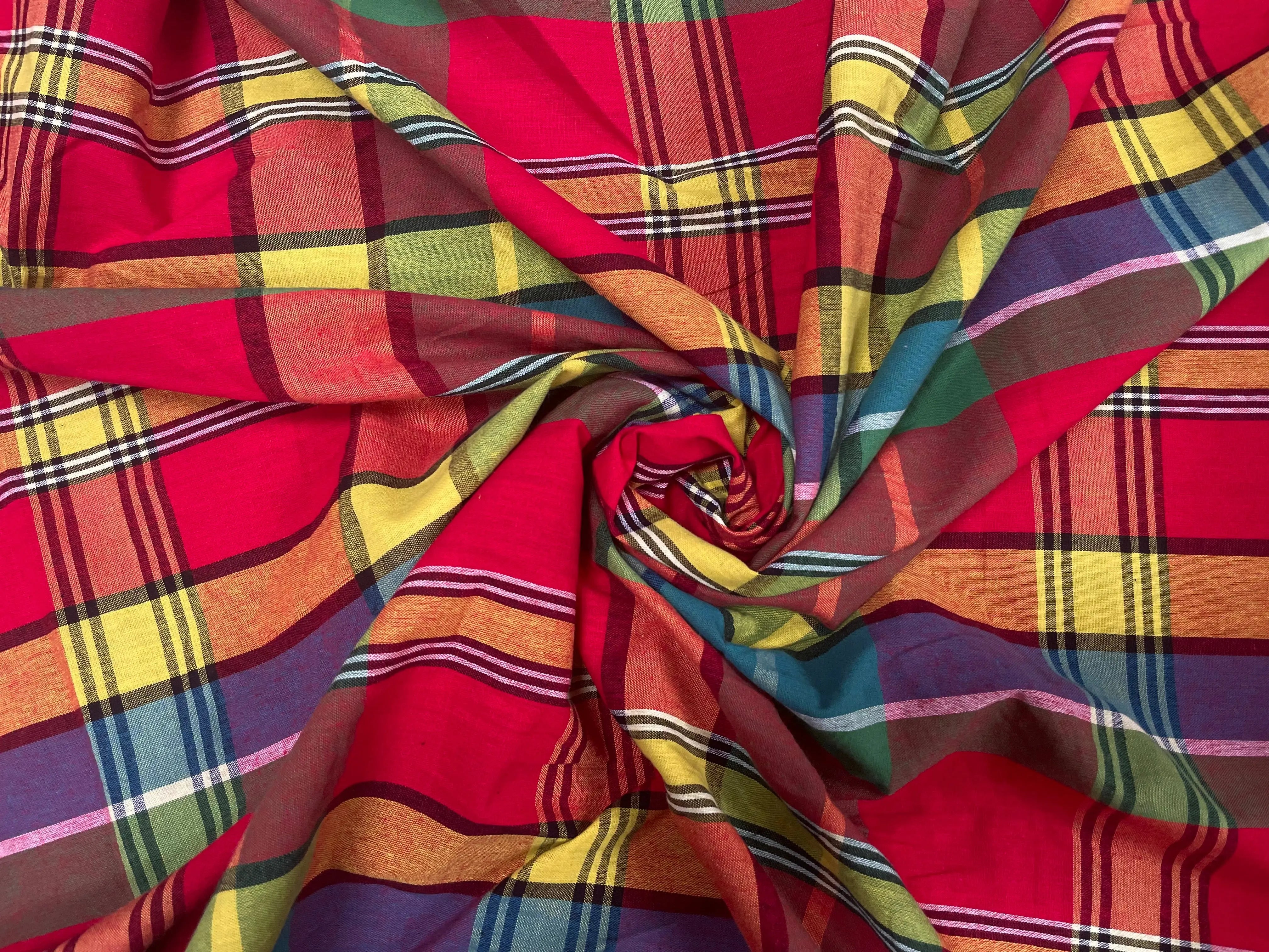 TISSUS MADRAS CARREAUX - My Little Coupon