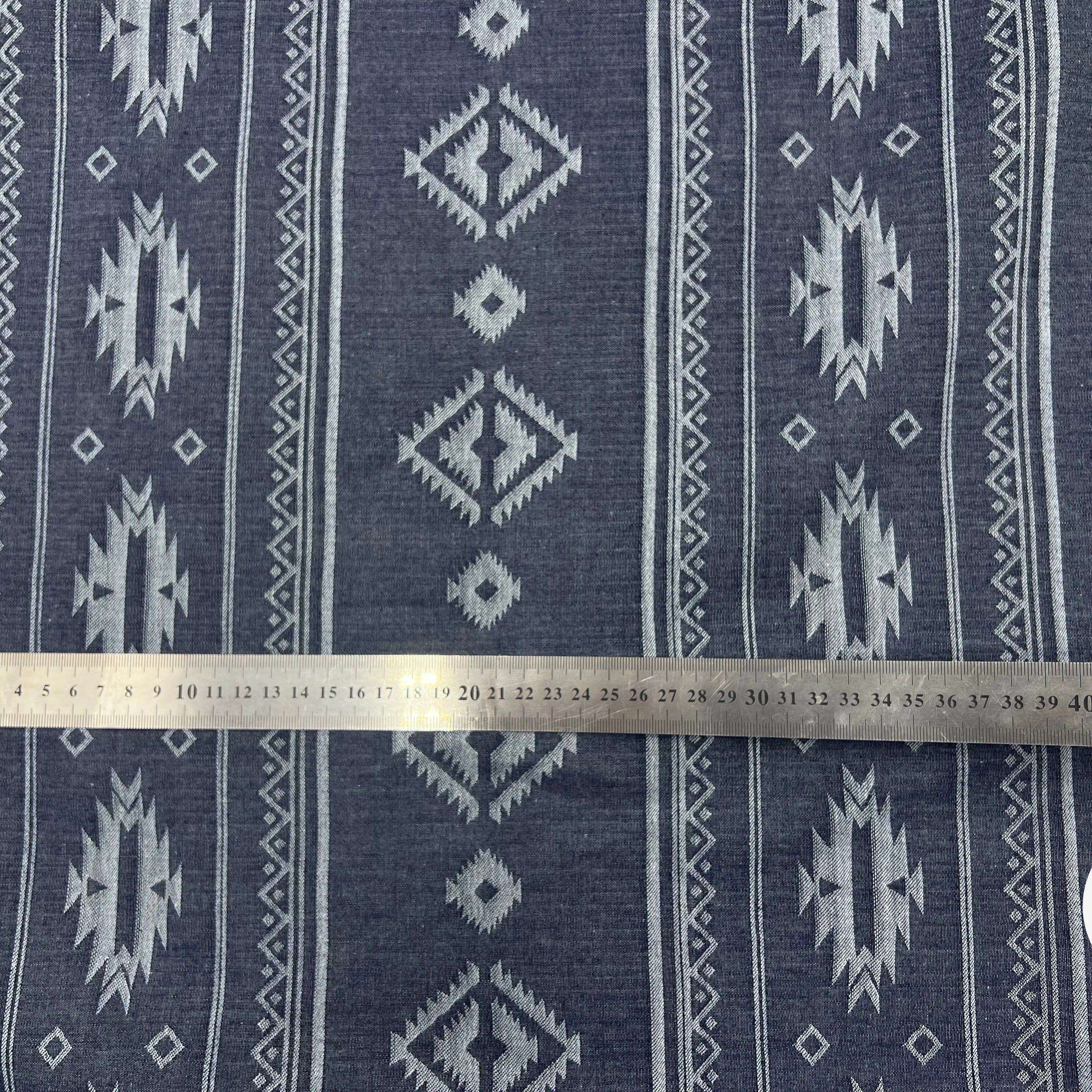 TOILE CHAMBRAY JACQUARD ETHNIQUE - My Little Coupon