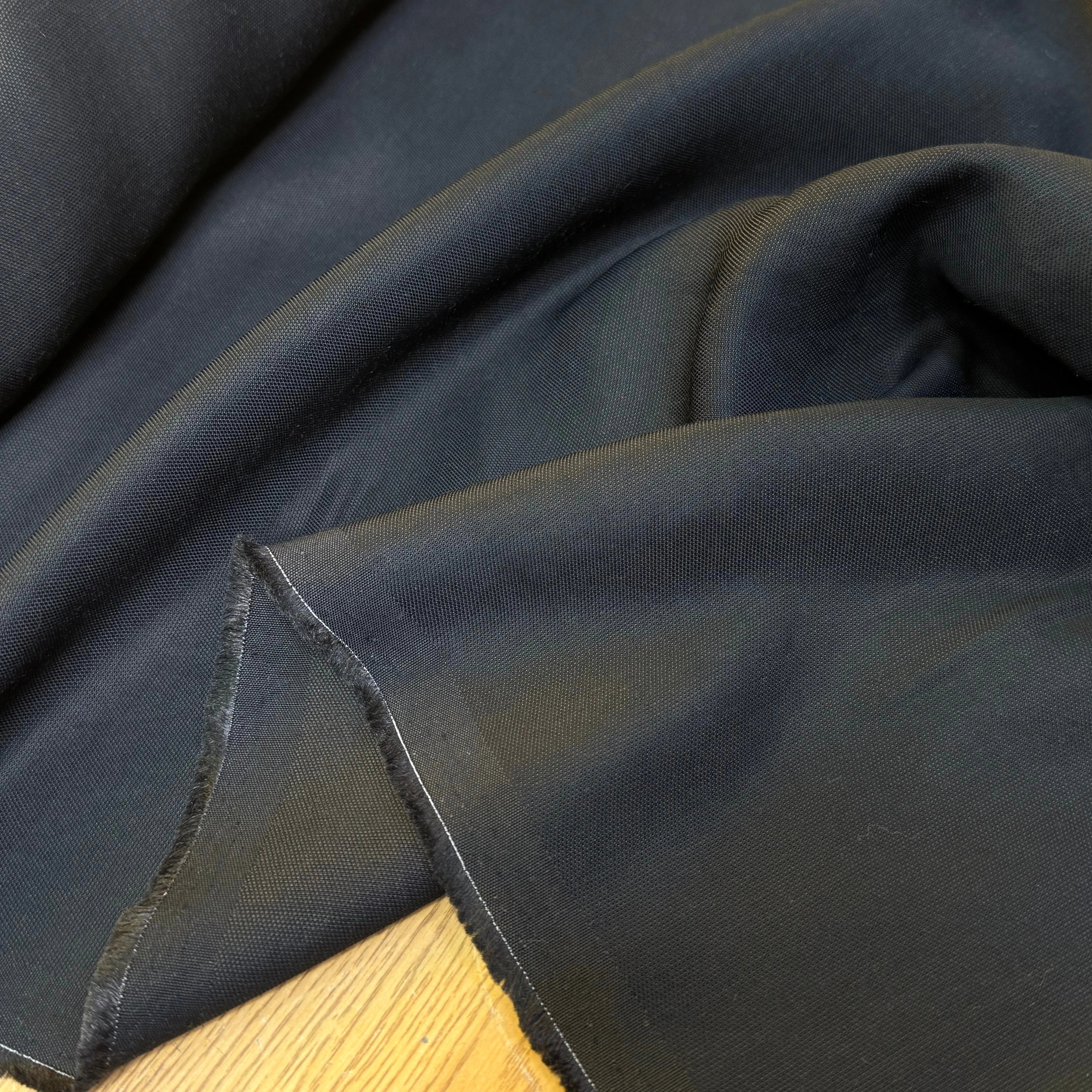 TOILE COTON SOUPLE ASPECT PIQUÉ NOIR - My Little Coupon