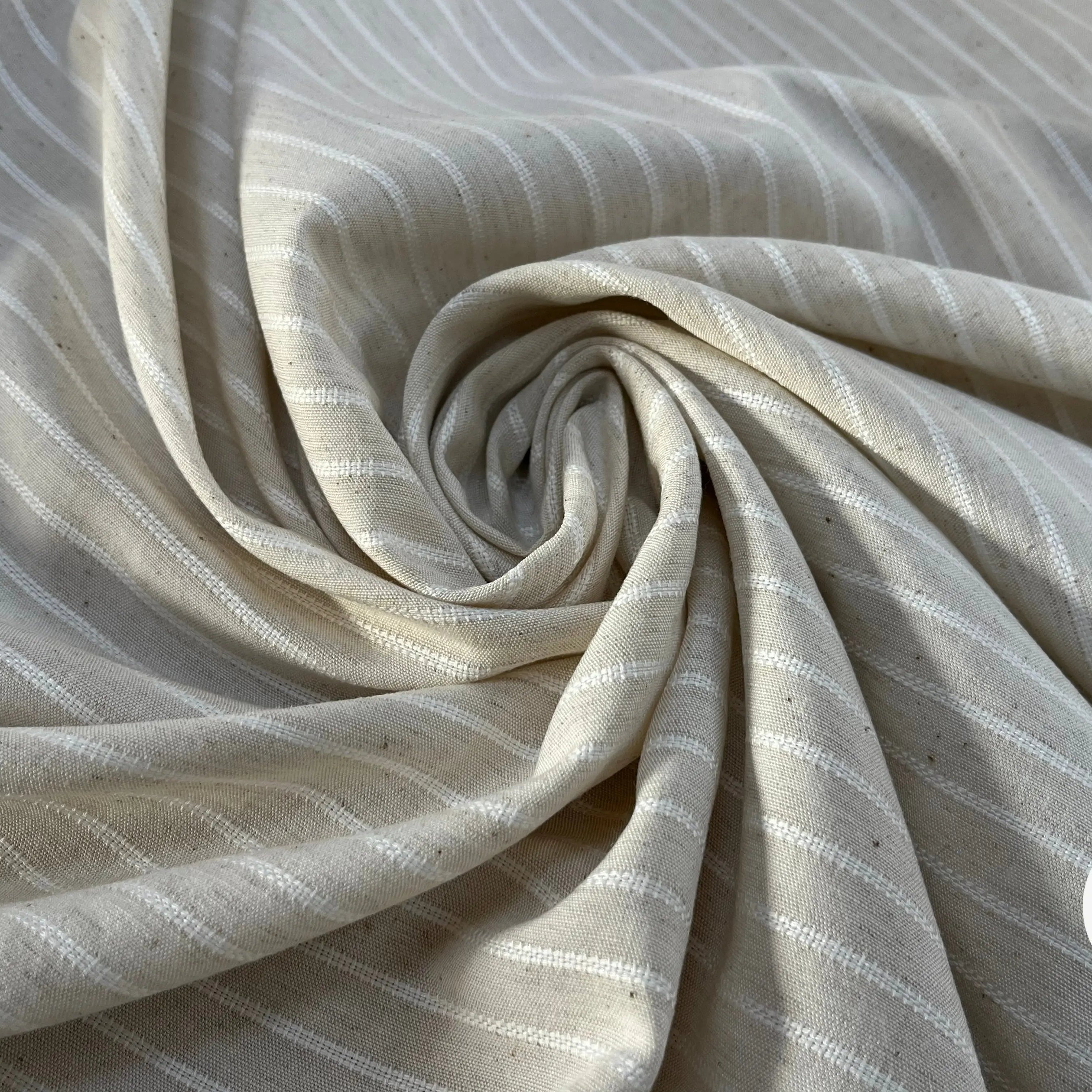 TOILE COTON VISCOSE RAYÉE BLANC CASSÉ 10% LIN - My Little Coupon