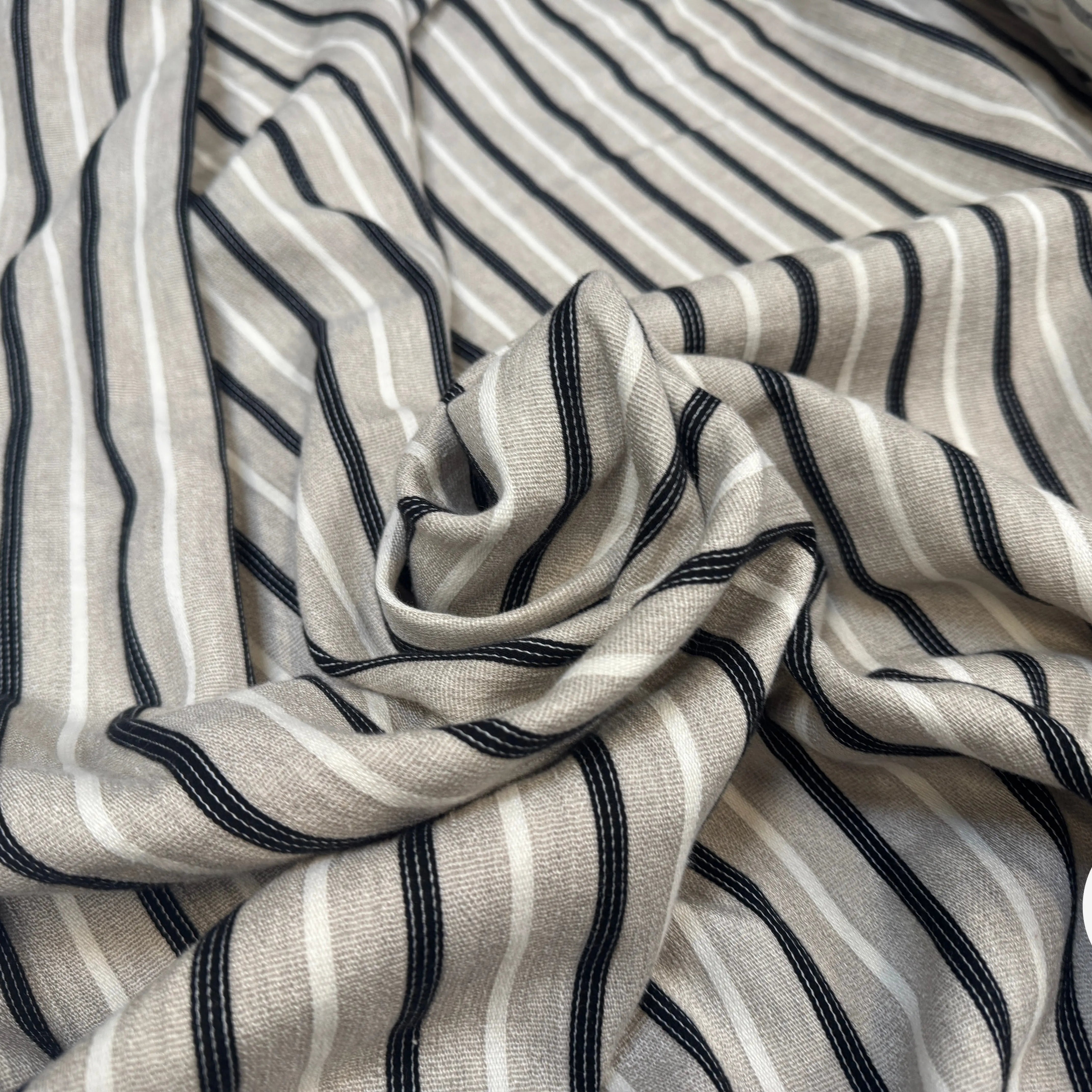 TOILE DE COTON BEIGE RAYURES MARINES - My Little Coupon