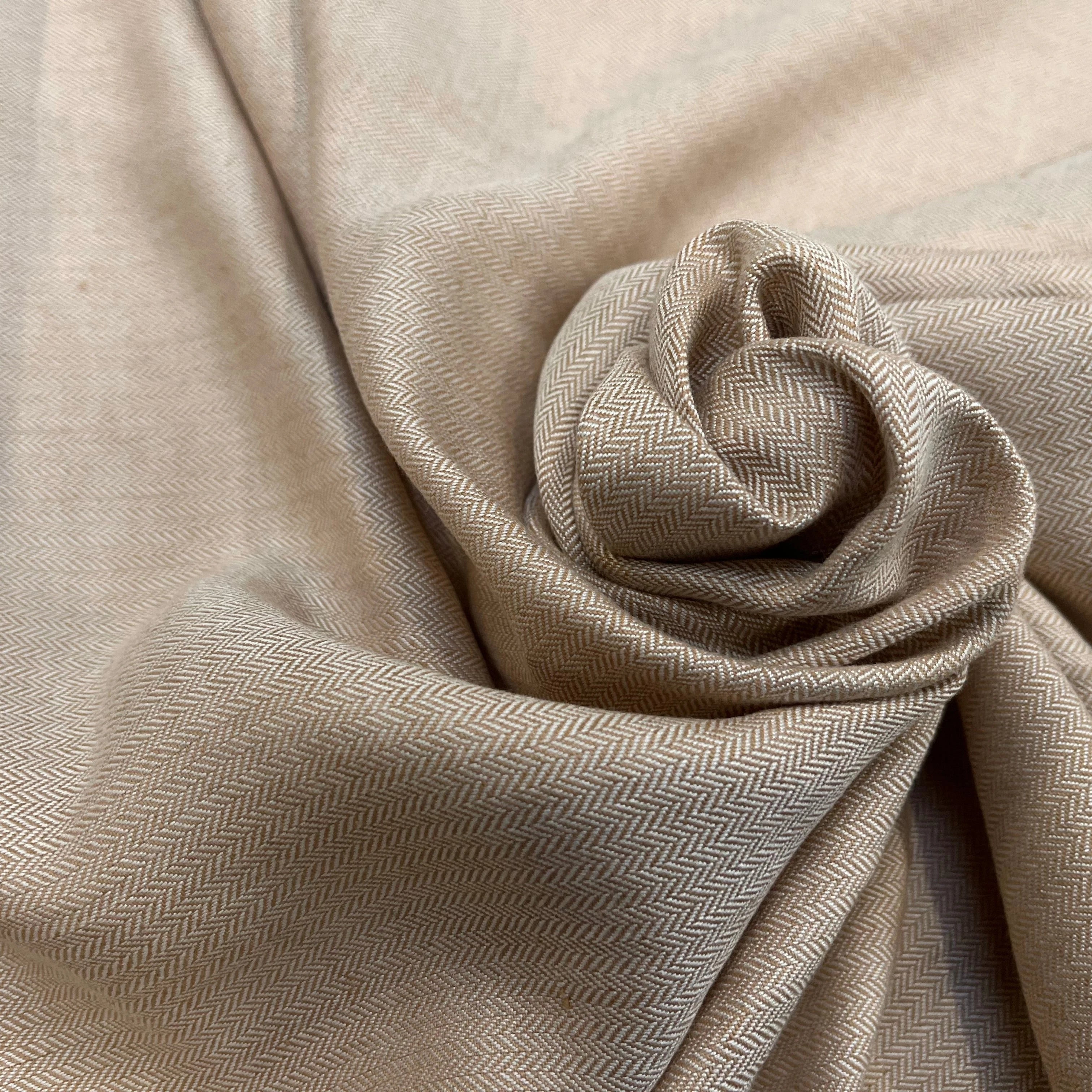 TOILE DE COTON CHEVRON GRATTÉ BEIGE ET CARAMEL - My Little Coupon