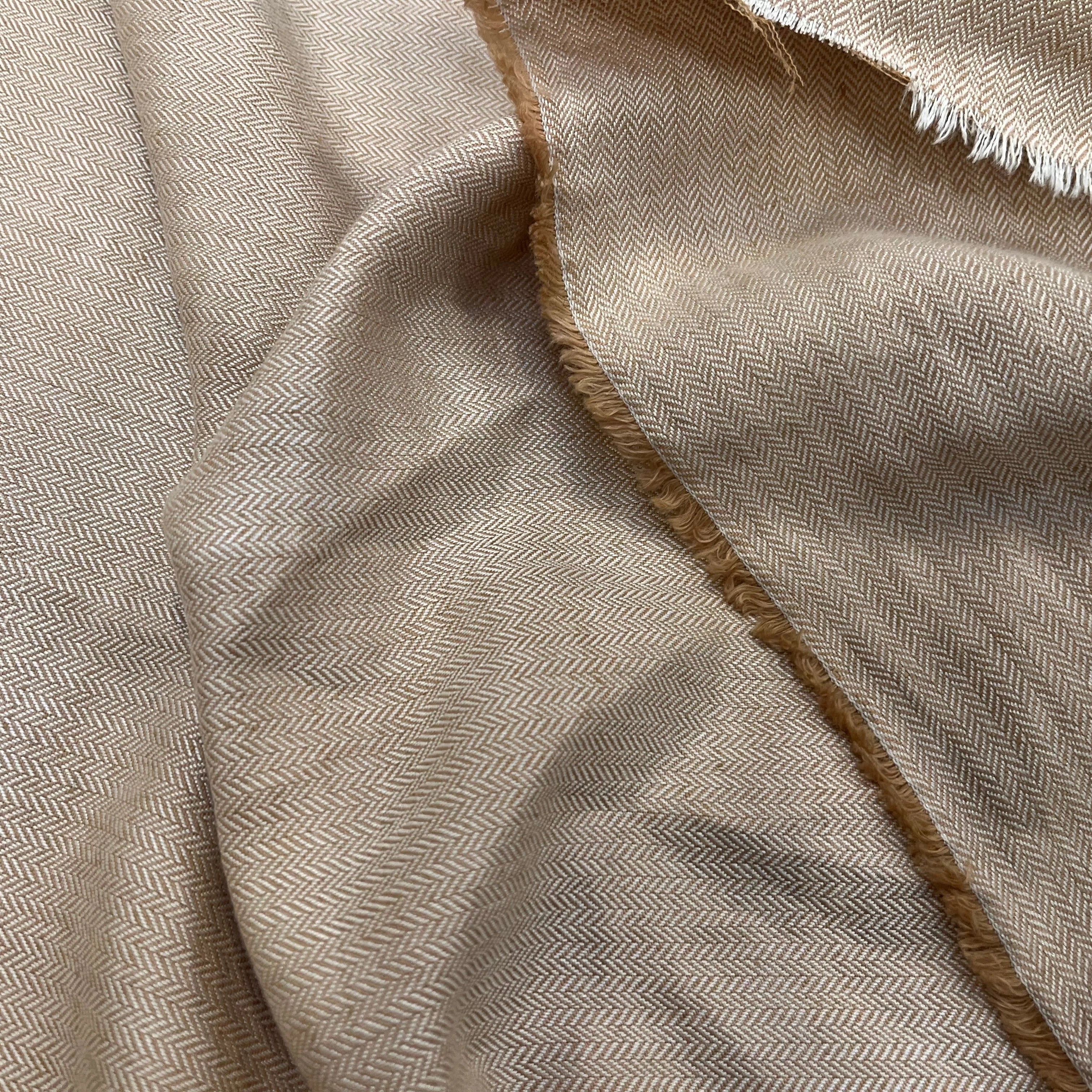 TOILE DE COTON CHEVRON GRATTÉ BEIGE ET CARAMEL - My Little Coupon
