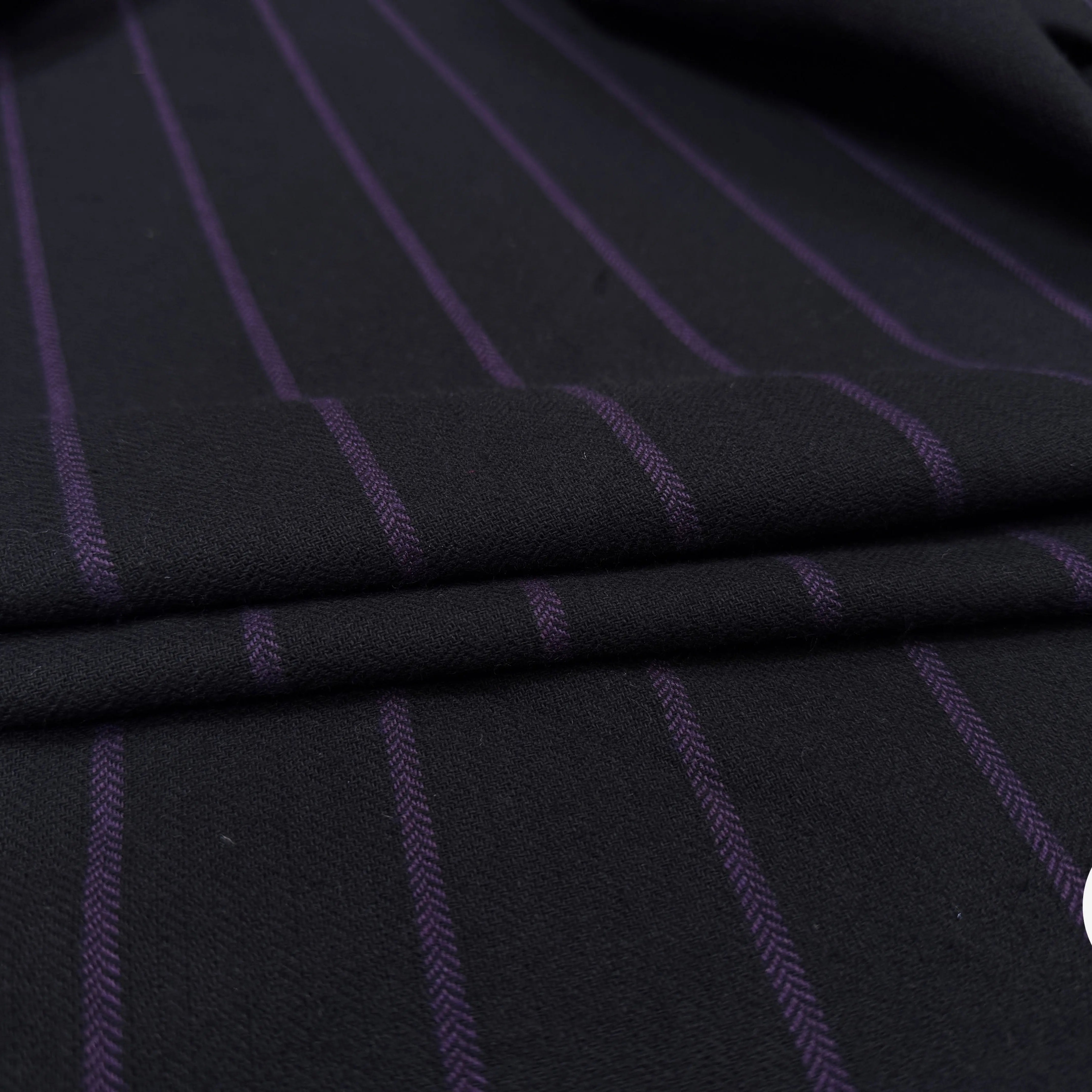 TOILE DE COTON NOIR À RAYURES VIOLETTES - My Little Coupon