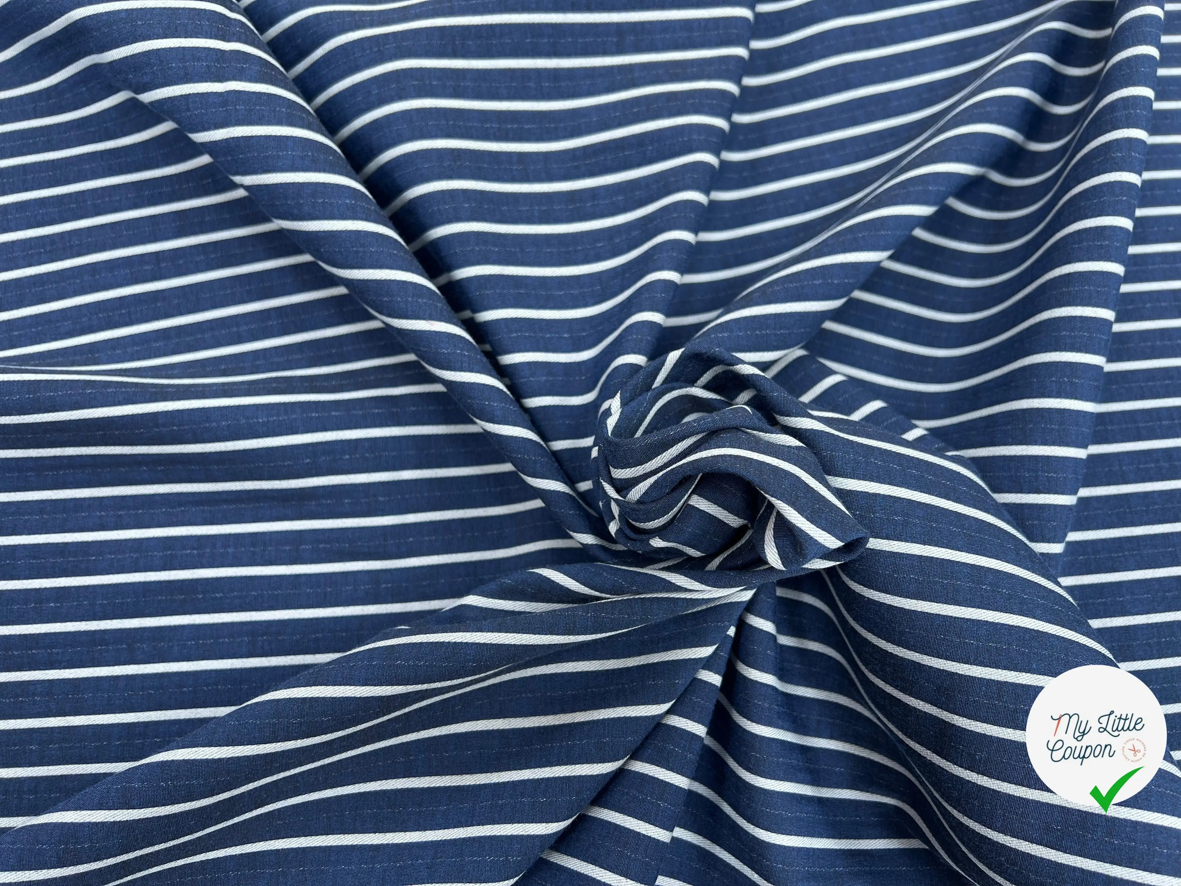 TOILE DE COTON STRETCH À RAYURE BLEU FOND BLANC ENVERS FOND BLEU RAYURE BLANCHE - My Little Coupon