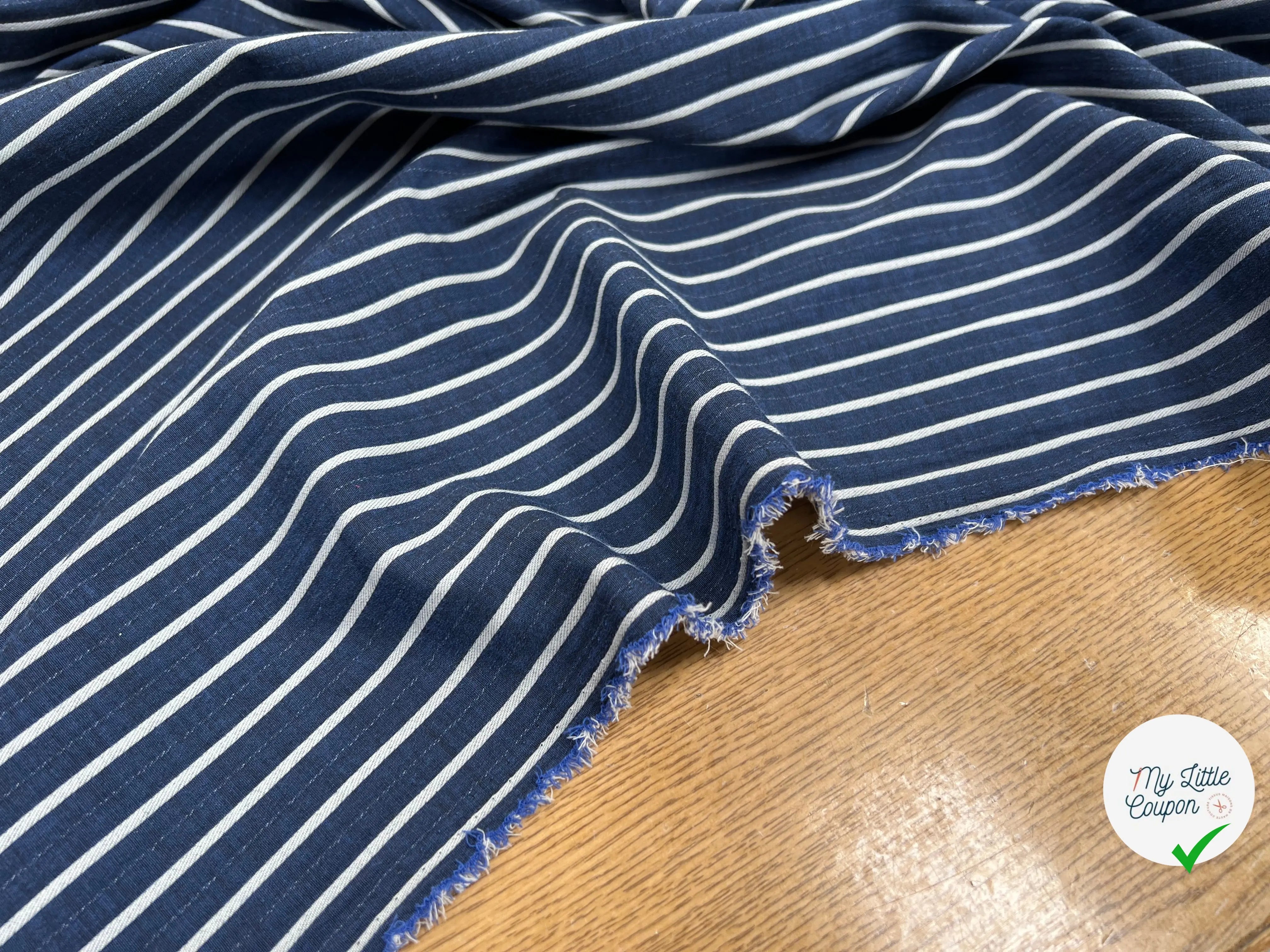 TOILE DE COTON STRETCH À RAYURE BLEU FOND BLANC ENVERS FOND BLEU RAYURE BLANCHE - My Little Coupon