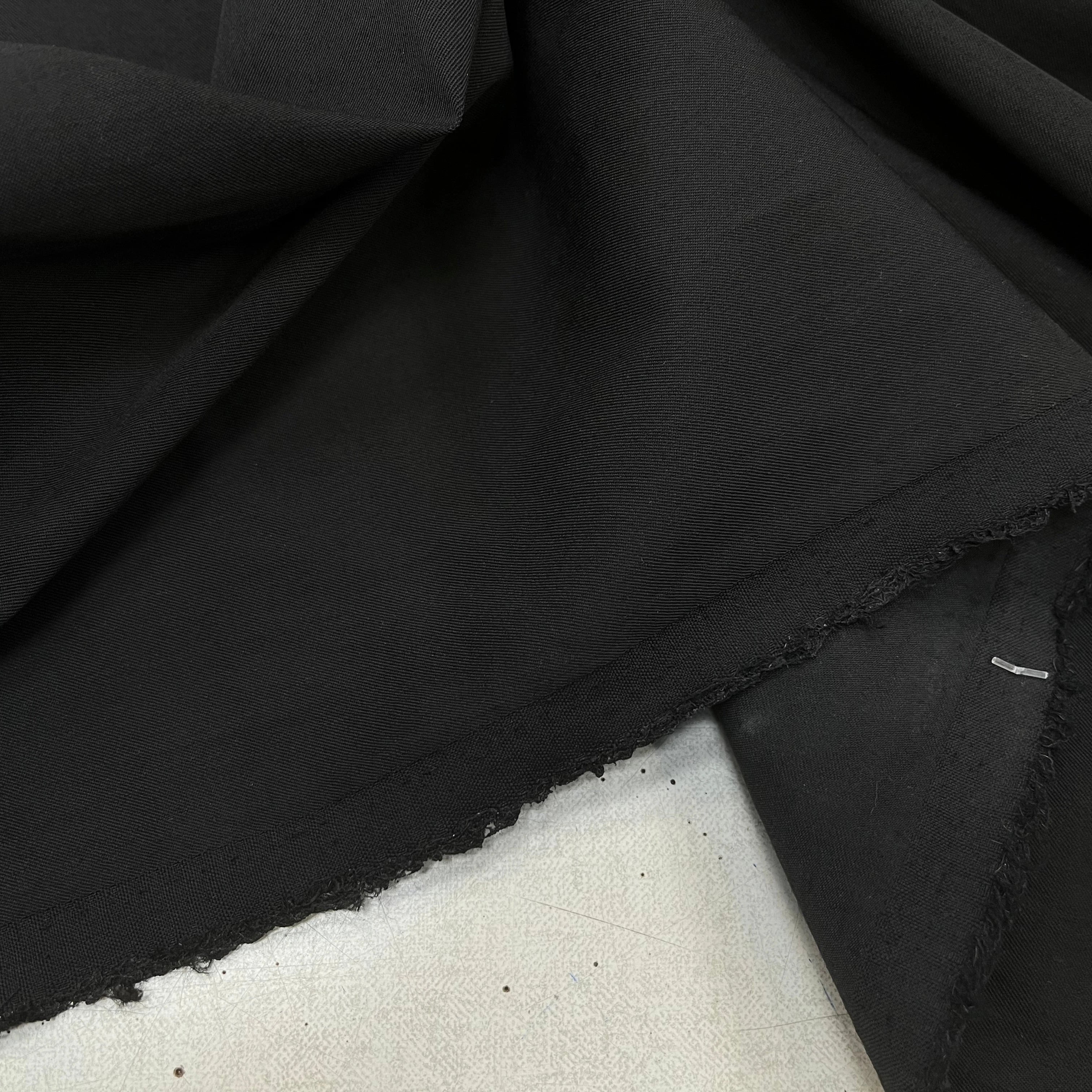 TOILE DE LAINE FINEMENT SERGÉE 95% LAINE NOIR 140CM - My Little Coupon