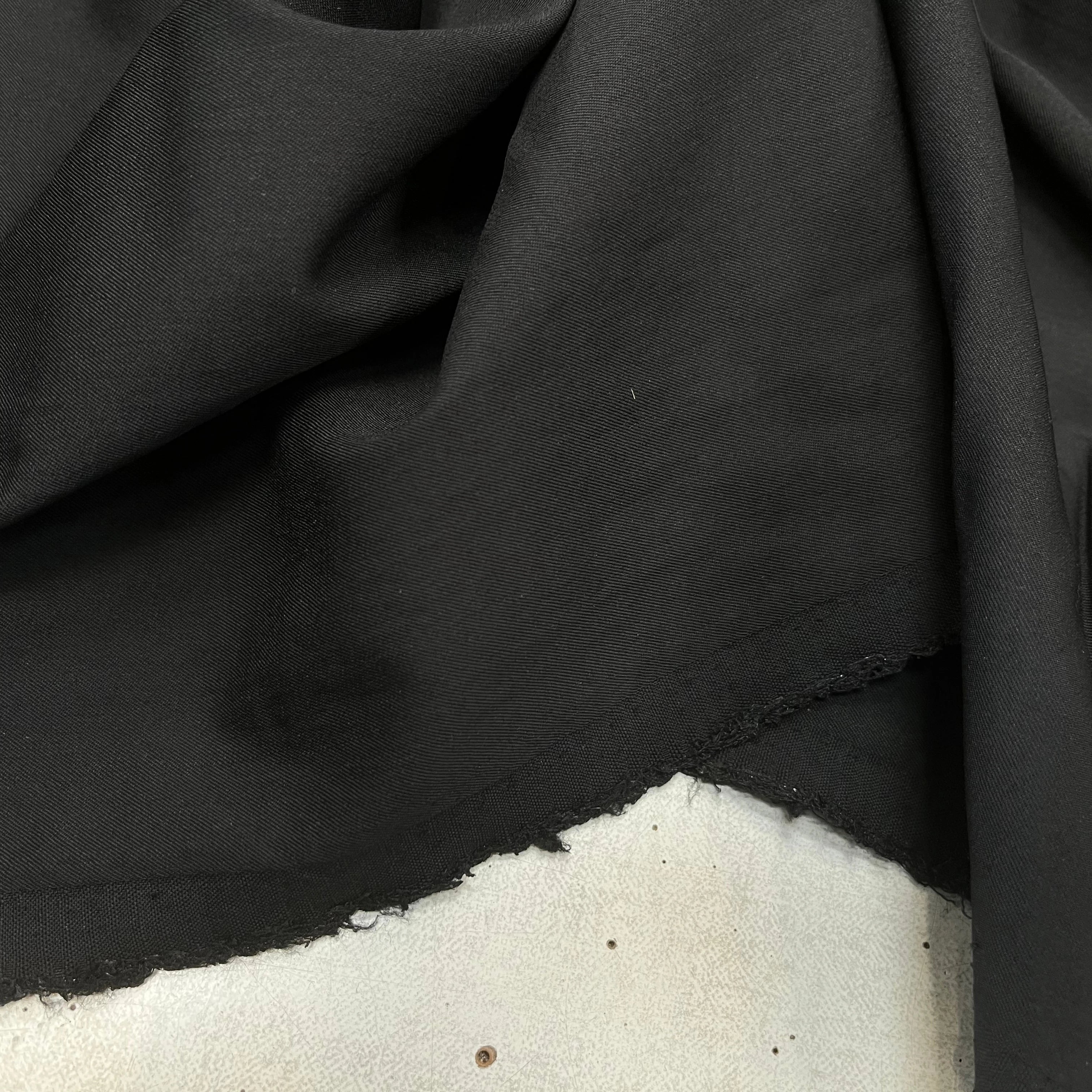 TOILE DE LAINE FINEMENT SERGÉE 95% LAINE NOIR 140CM - My Little Coupon