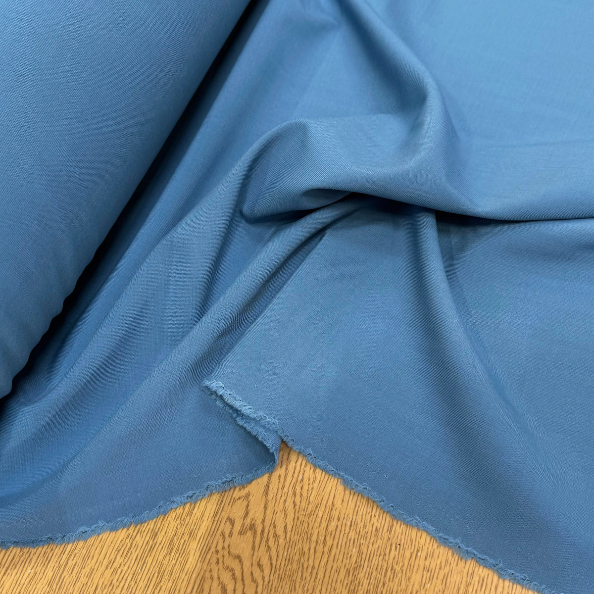 TOILE DE LAINE MAGNIFICO BLEU PLOMB 60% LAINE - My Little Coupon