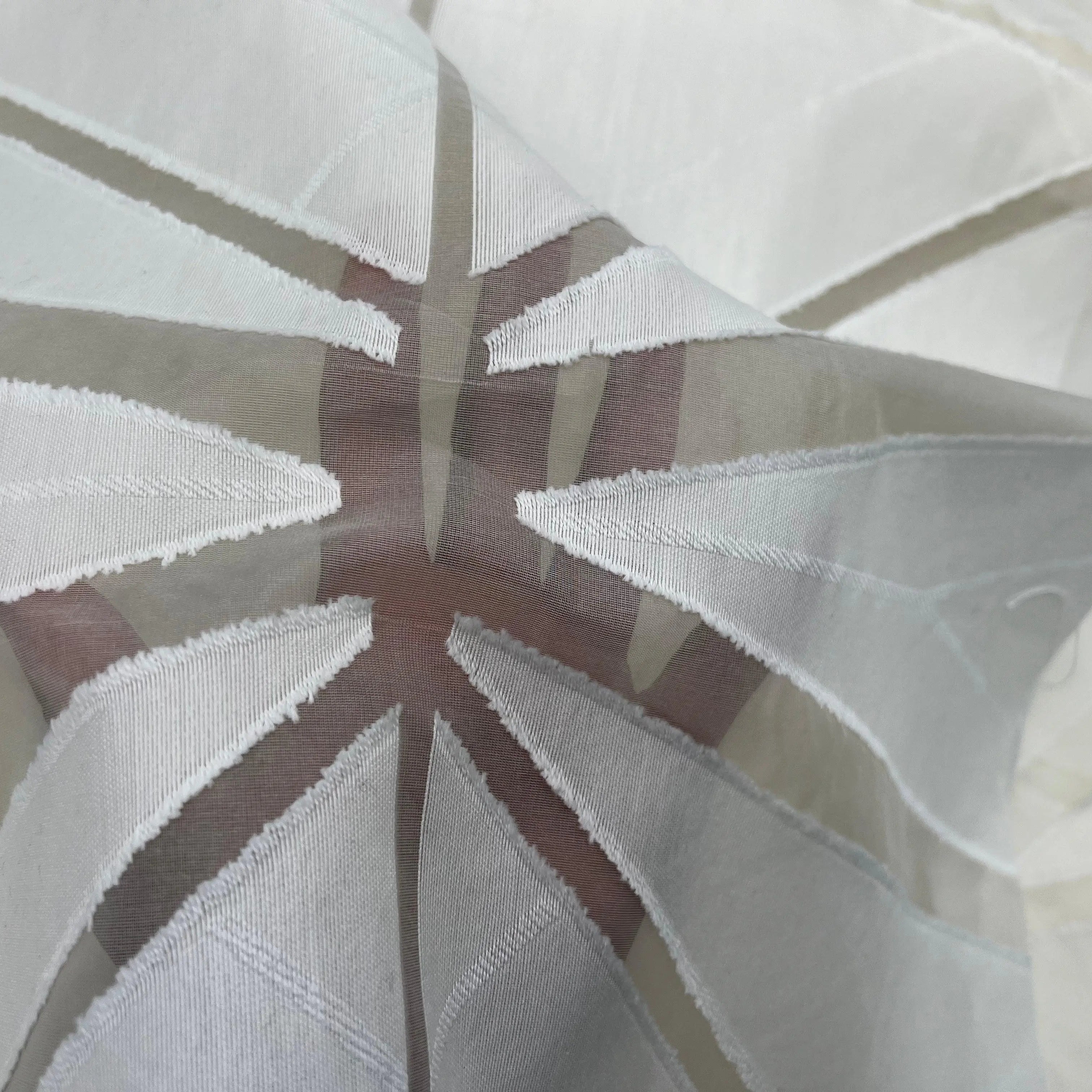 TOILE GÉOMÉTRIQUE FIL COUPÉ BLANC - coupon de tissu de 3 mètres - My Little Coupon - tissu - coudre