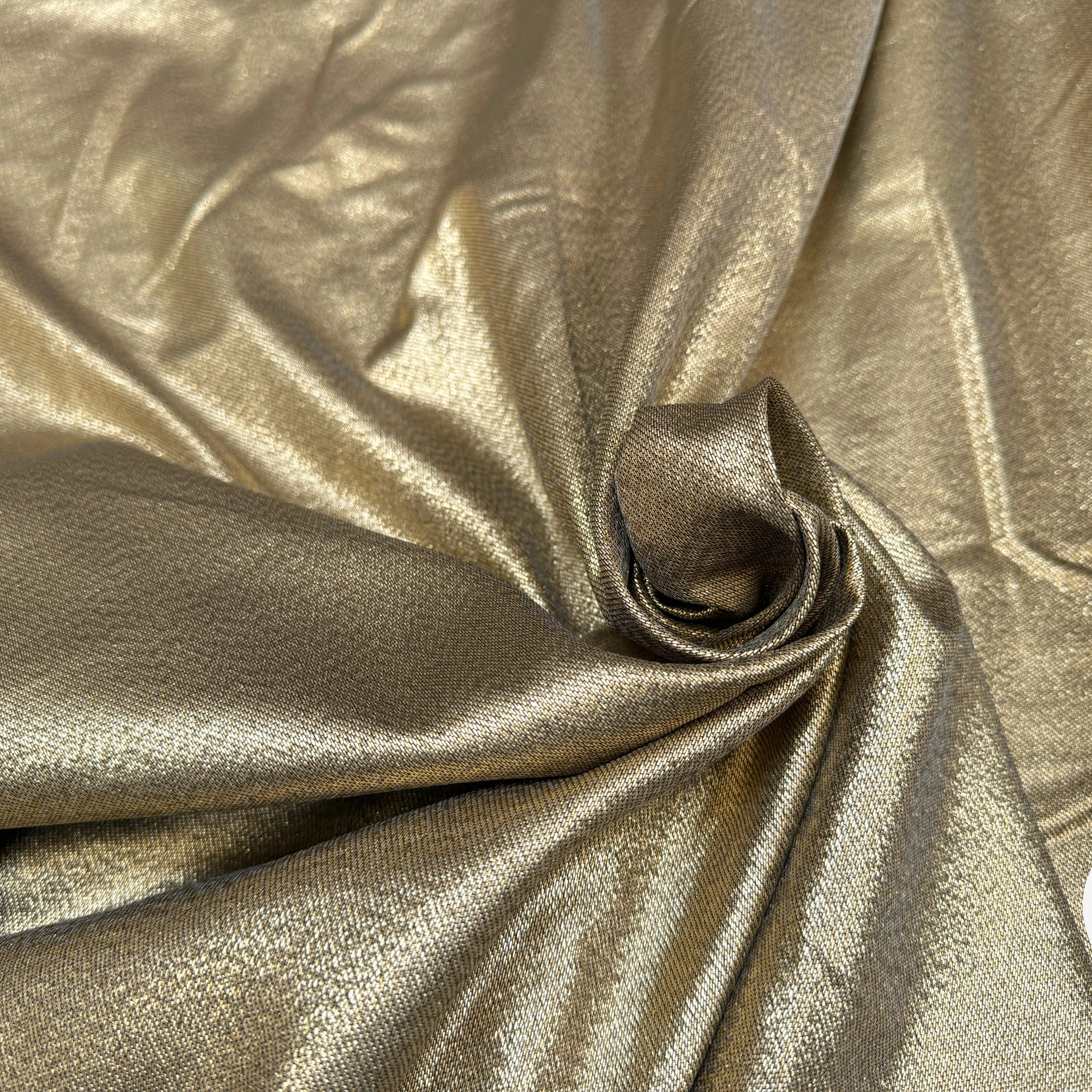 TOILE LAMÉ DORÉ BI FACE 173CM LAIZE - My Little Coupon