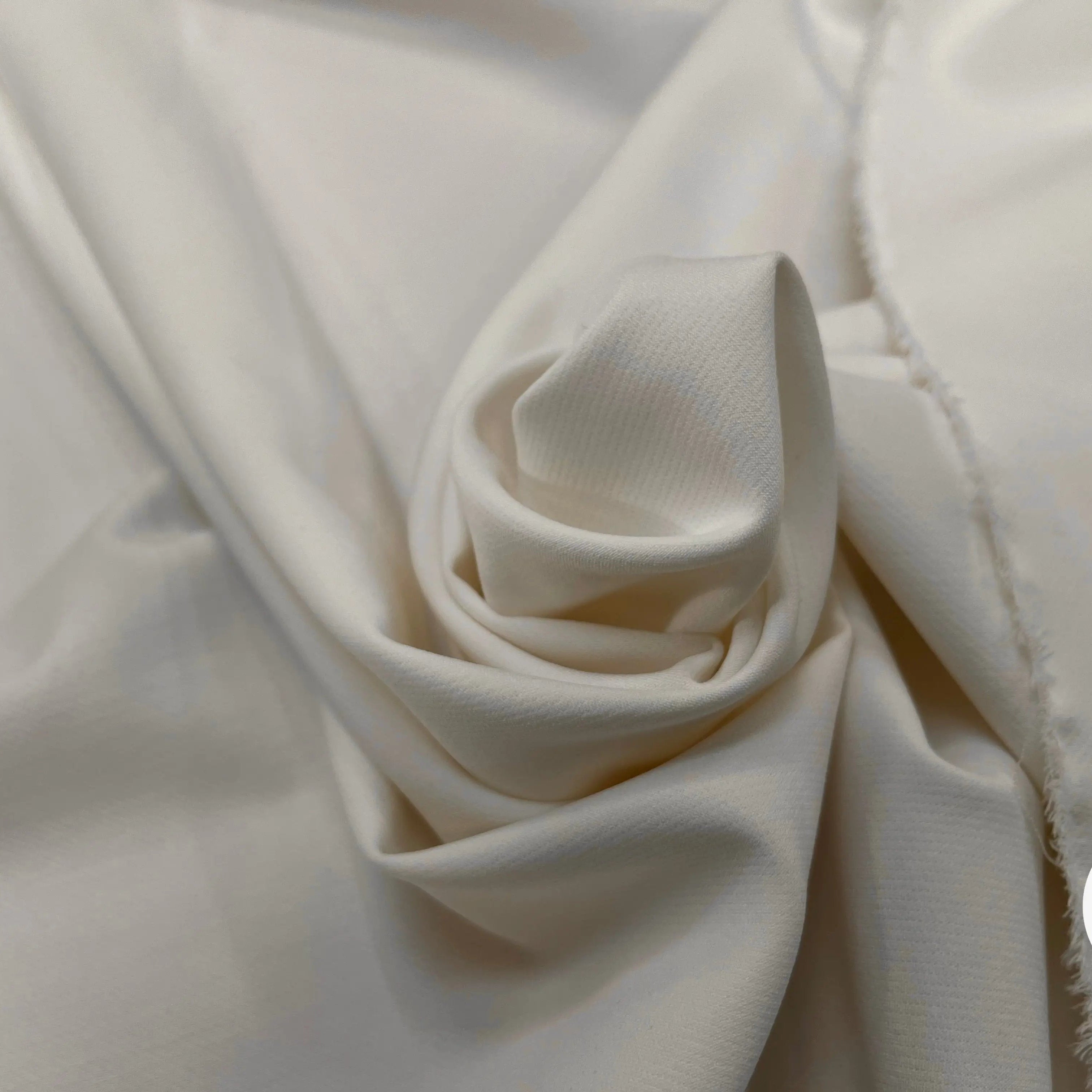 TOILE OWENS COUTURE FLUIDE STRETCH POLYVISCOSE BLANC CASSÉ - My Little Coupon