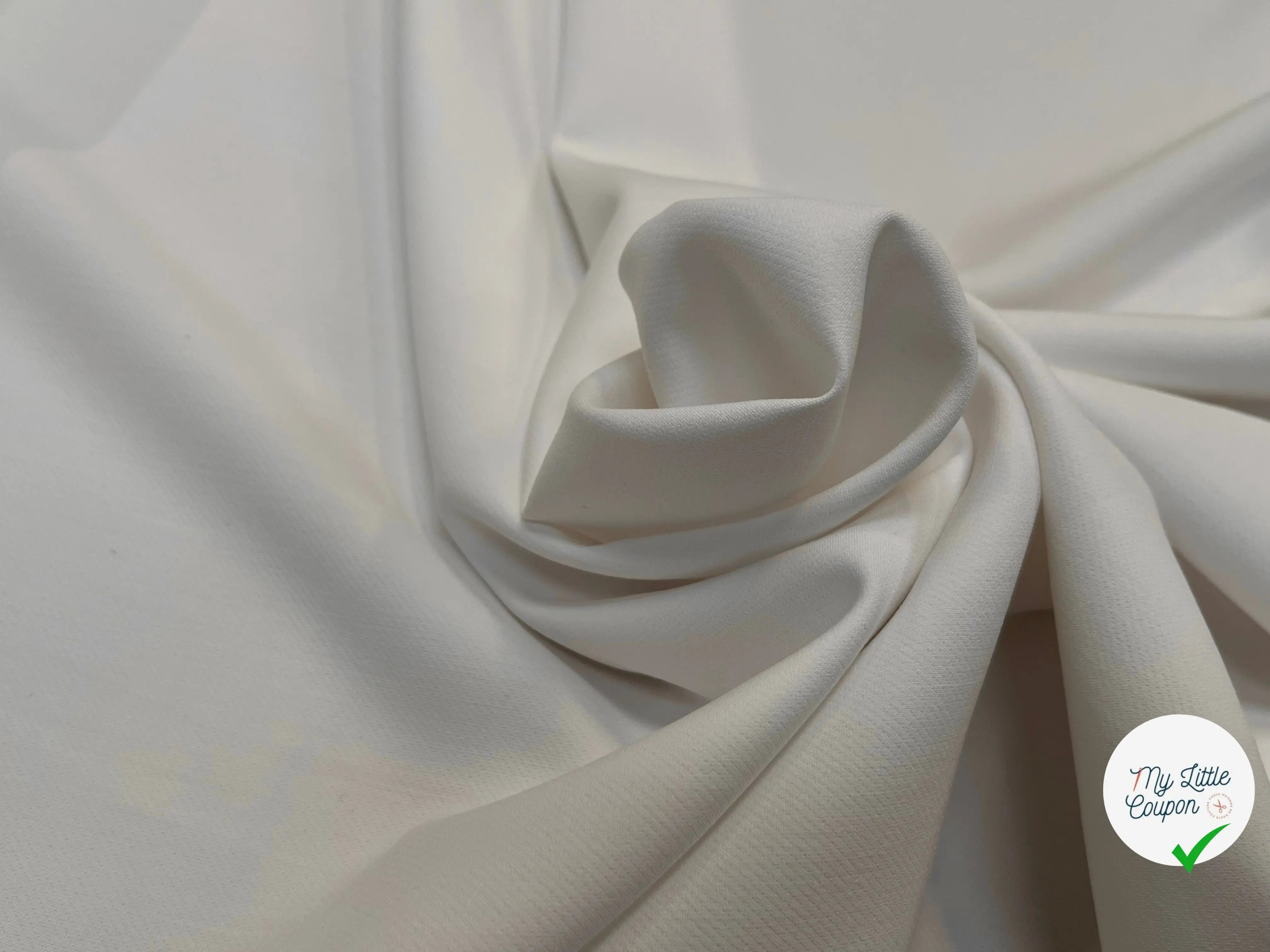 TOILE OWENS COUTURE FLUIDE STRETCH POLYVISCOSE UNI BLANC - My Little Coupon