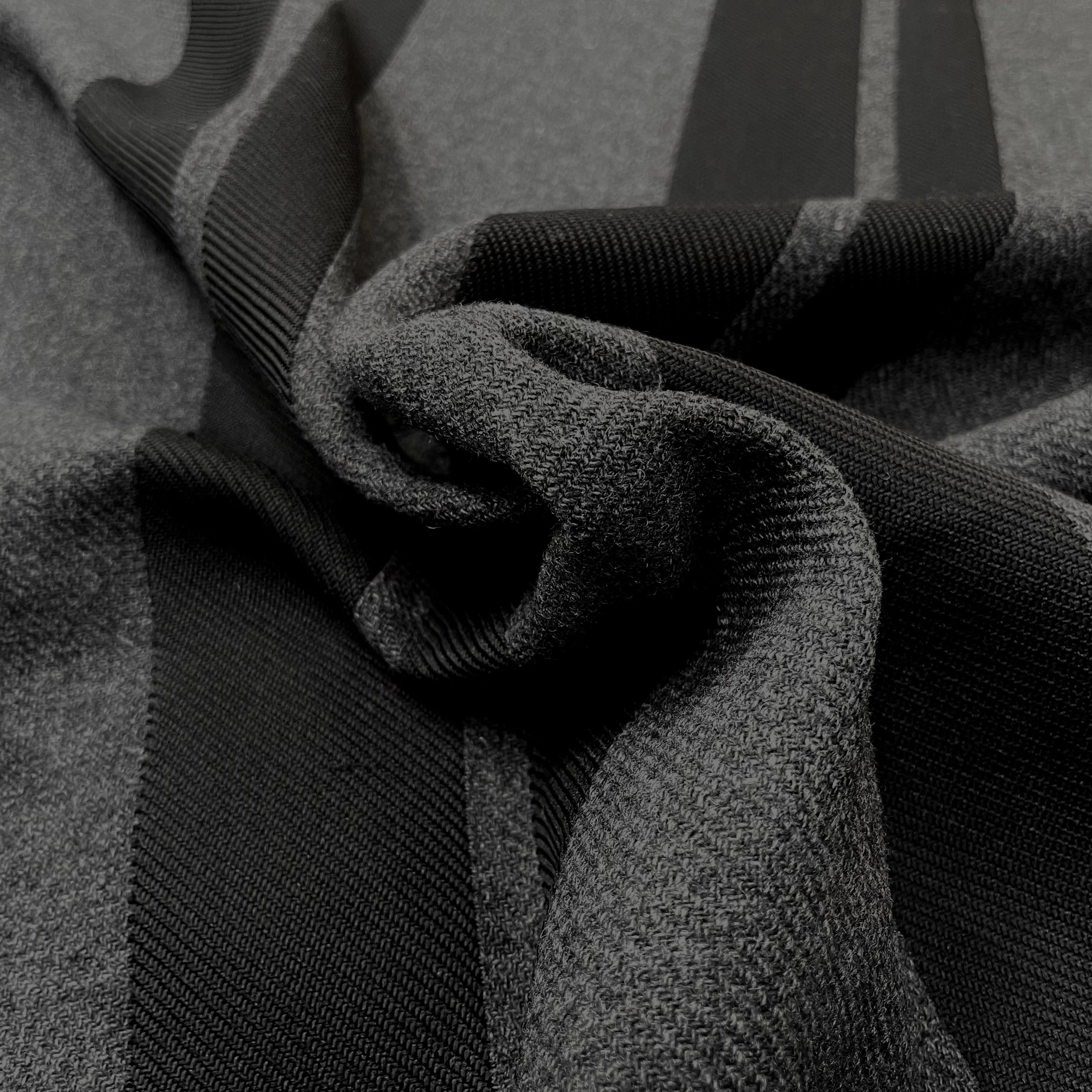 TOILE POLYLAINE GRIS RAYURES NOIRES - My Little Coupon