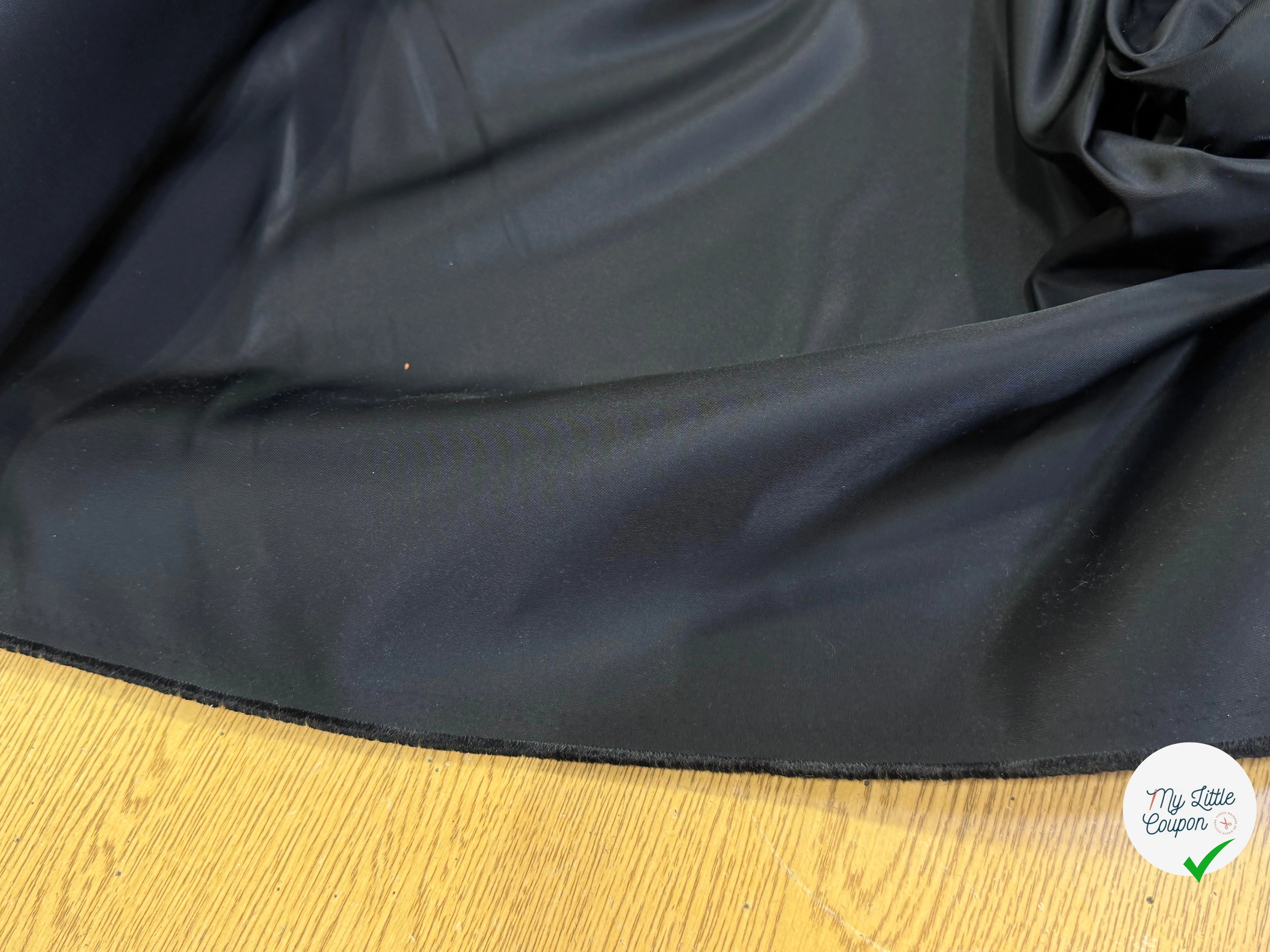 TOILE SATIN LOURD NOIR CRAQUANTE - My Little Coupon