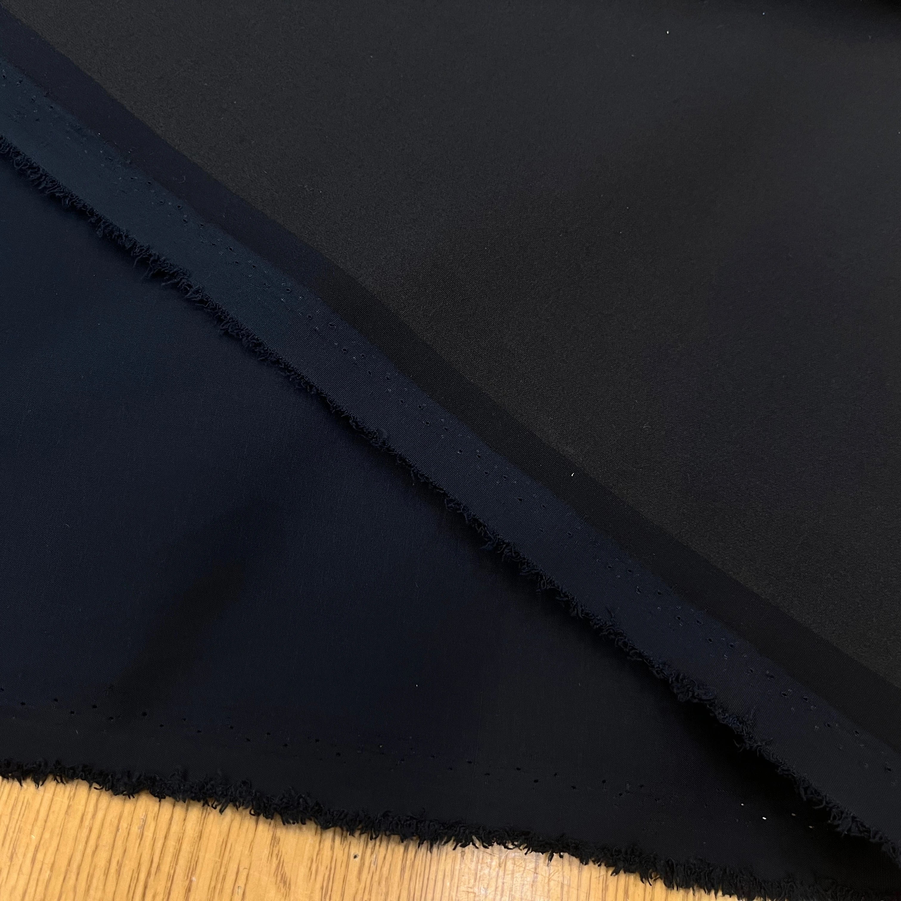 TOILE TECHNIQUE CRAQUANTE DOUBLE FACE MARINE ET BLEU NUIT - My Little Coupon