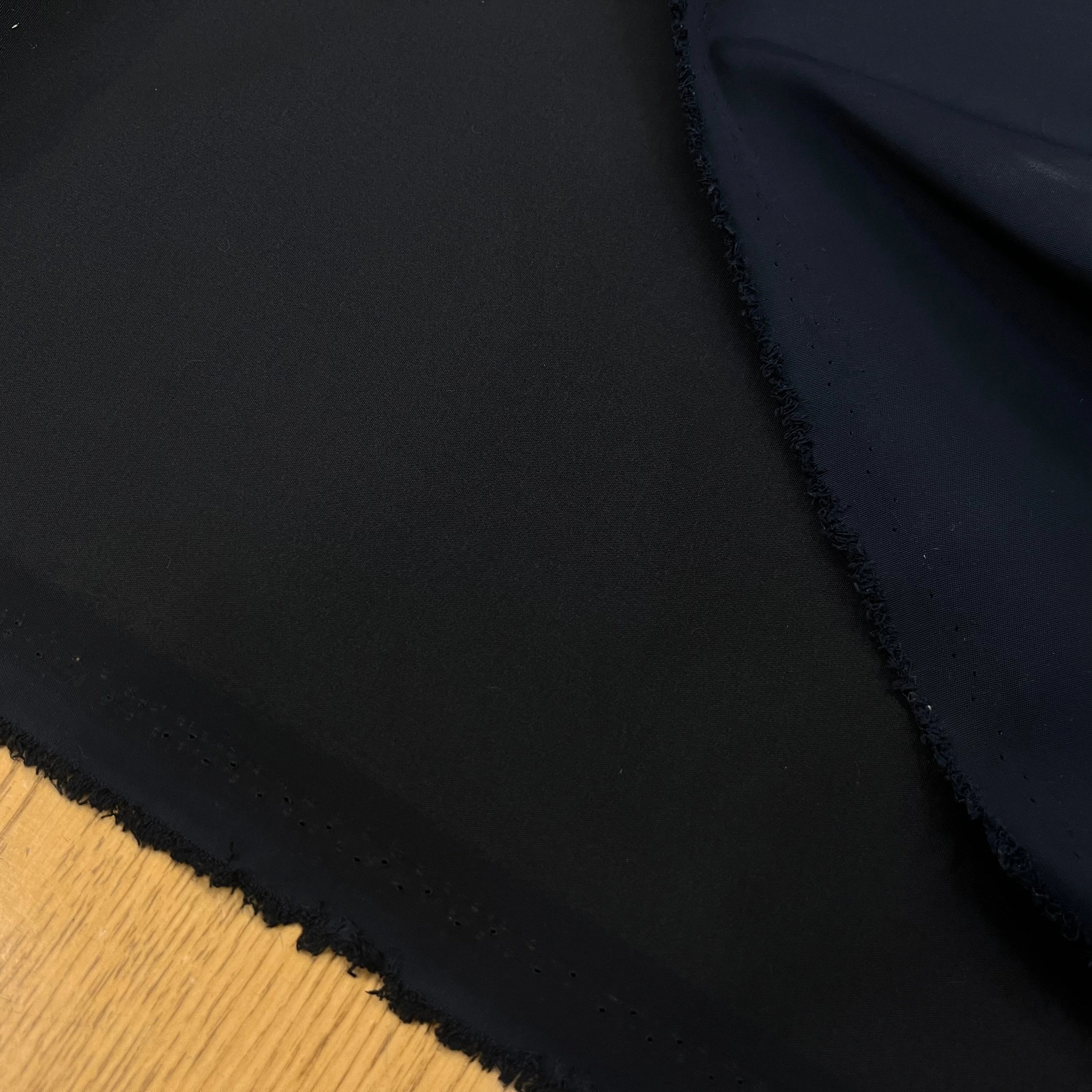 TOILE TECHNIQUE CRAQUANTE DOUBLE FACE MARINE ET BLEU NUIT - My Little Coupon