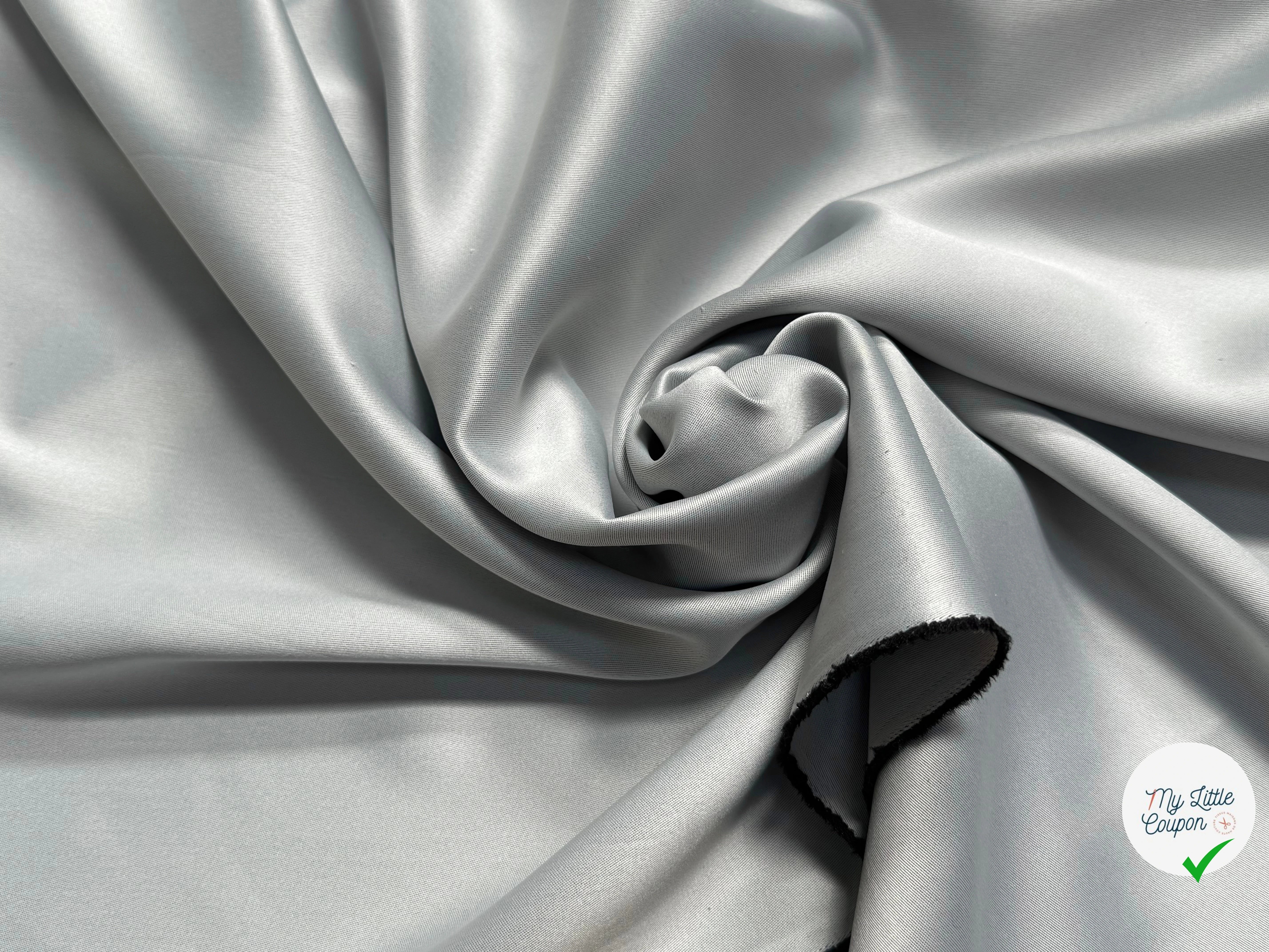 TOILE TECHNIQUE POLYAMIDE GRANDE LAIZE GRIS D'ACIER SOUPLE ASPECT PEACHSKIN - My Little Coupon