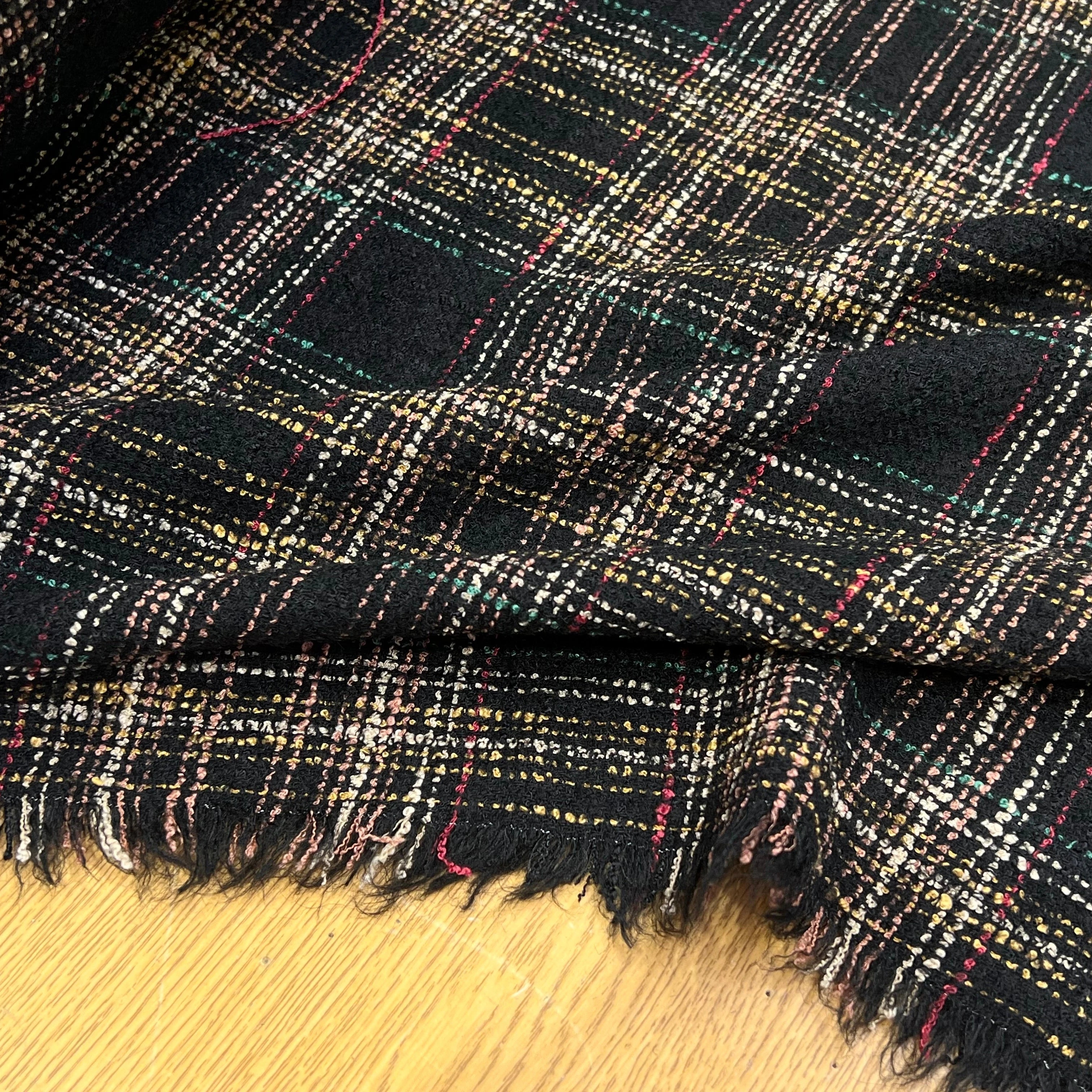 TWEED BOUCLETTE NOIR AVEC CARREAUX COLORÉS - My Little Coupon