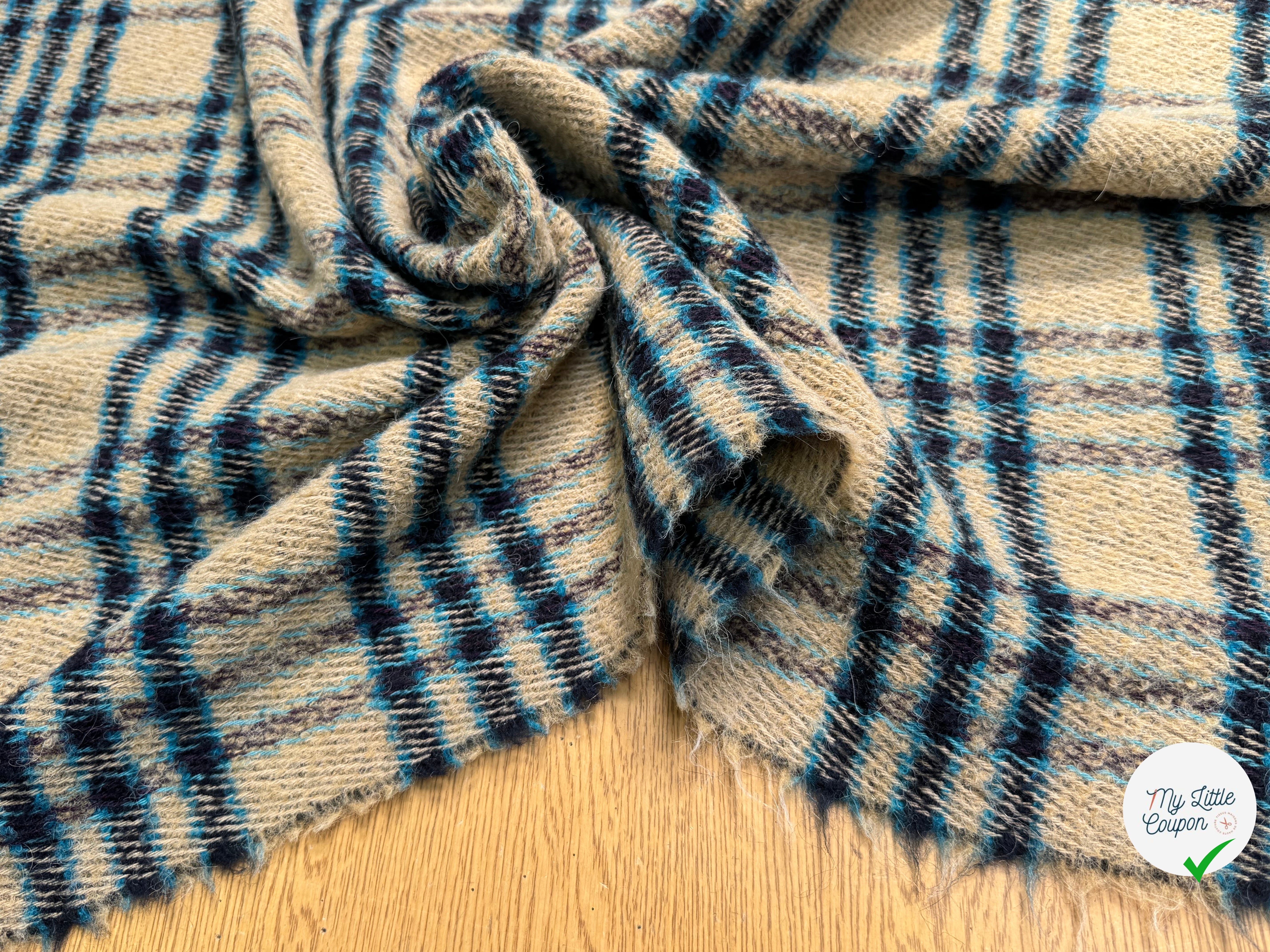 TWEED BOUCLETTE POLYLAINE SERGÉ 10% LAINE ALPAGA BEIGE - My Little Coupon