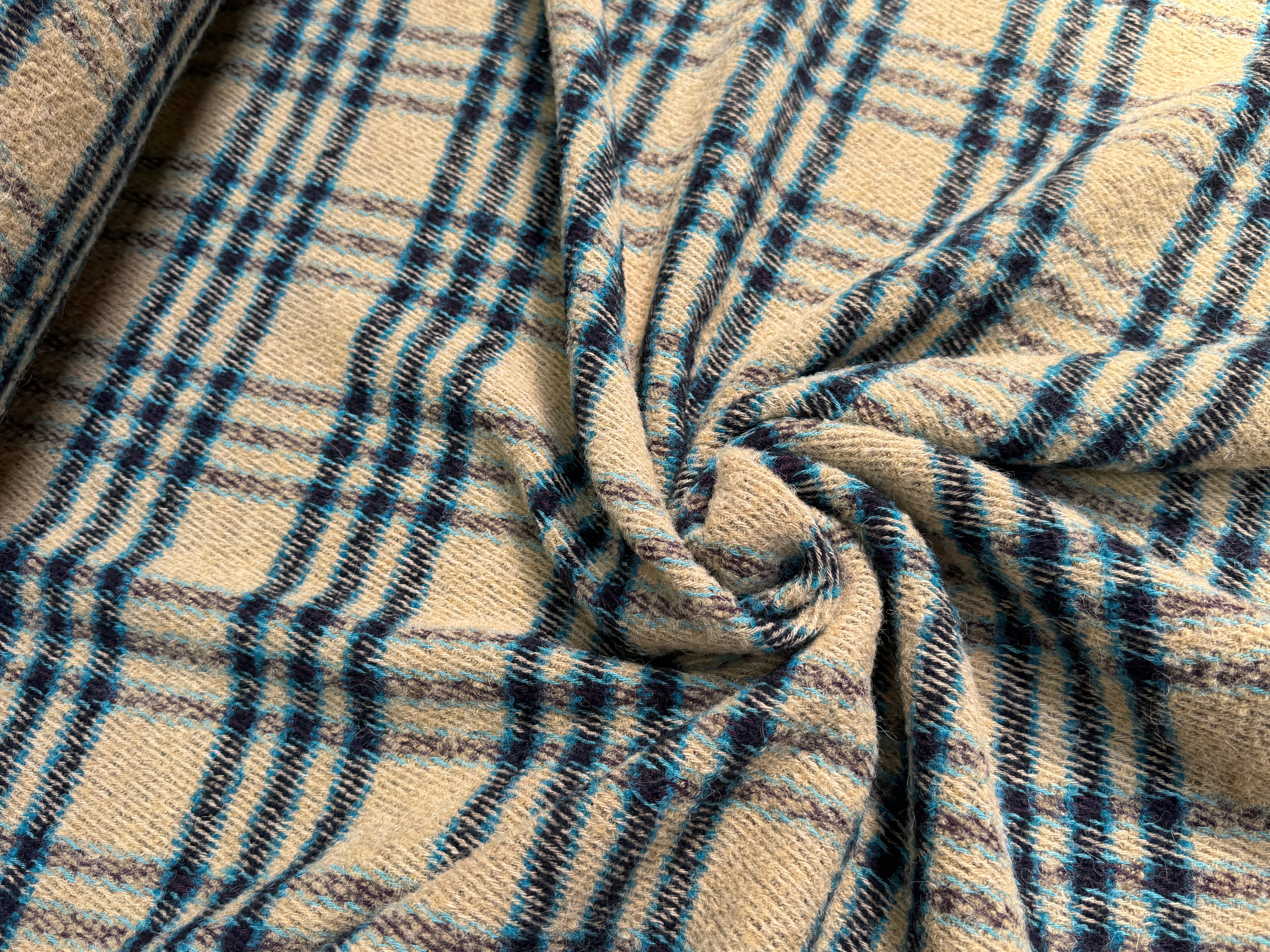 TWEED BOUCLETTE POLYLAINE SERGÉ 10% LAINE ALPAGA BEIGE - My Little Coupon