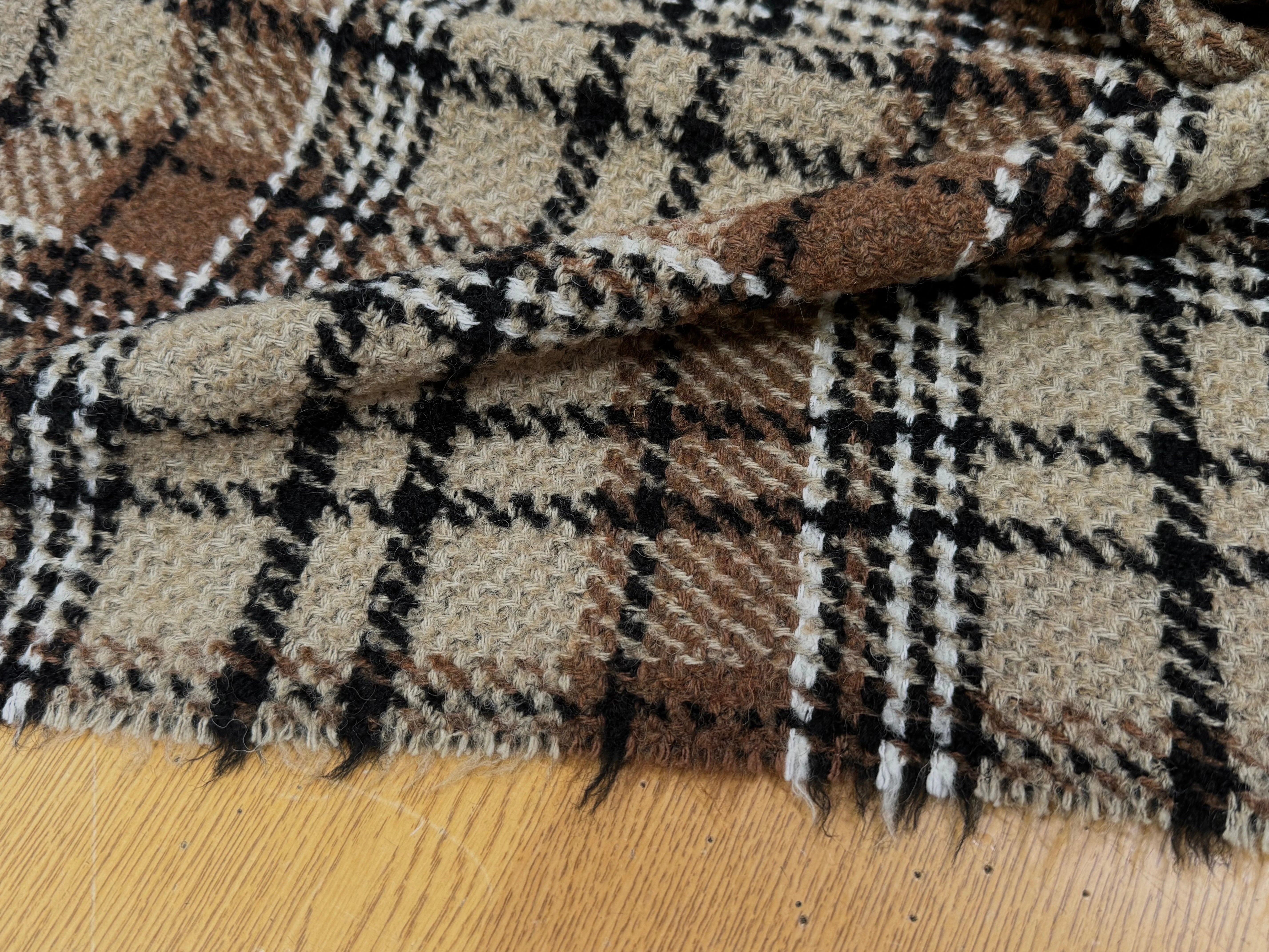 TWEED CHIC À CARREAUX ÉCOSSAIS CAMEL ET BEURRE SALÉ - My Little Coupon