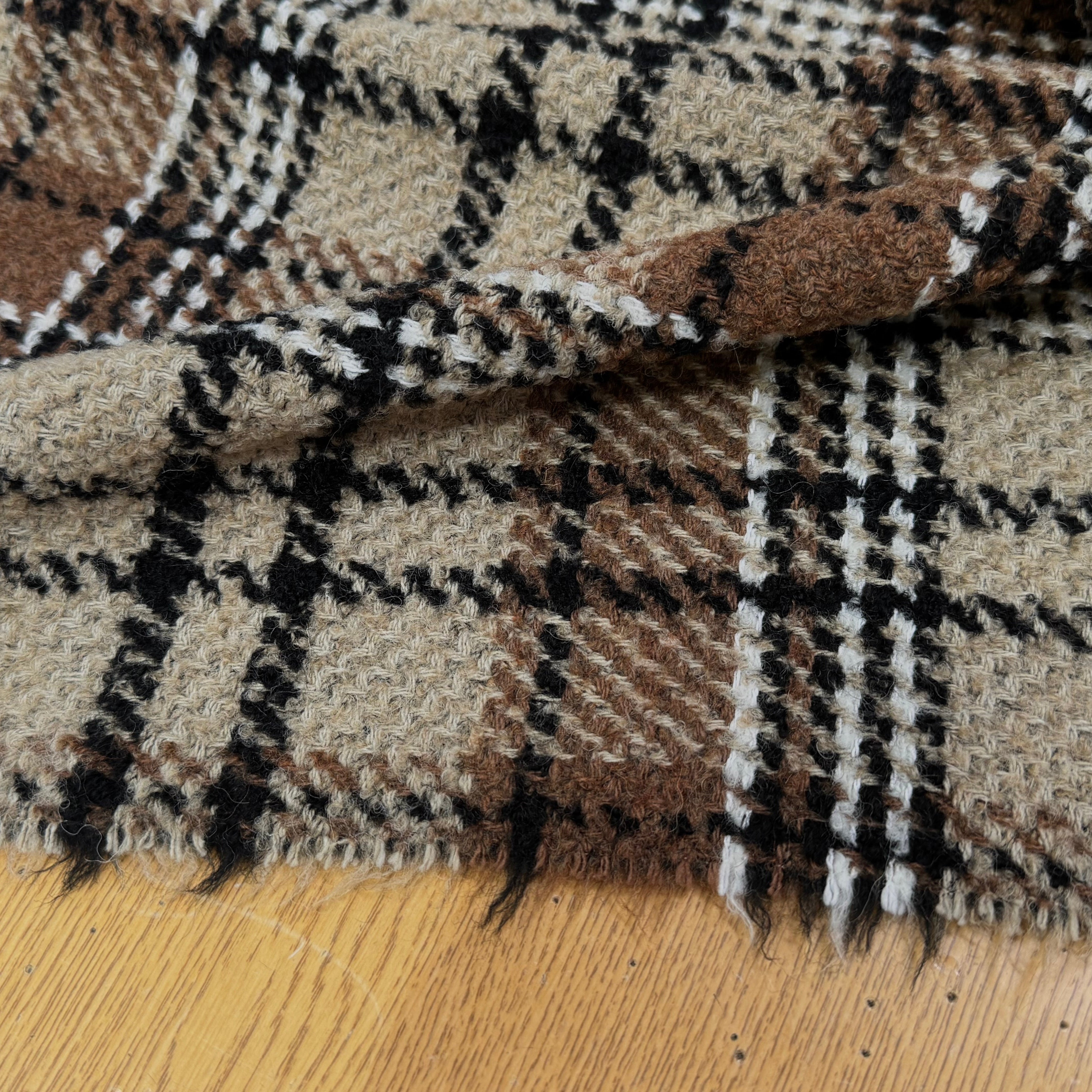 TWEED CHIC À CARREAUX ÉCOSSAIS CAMEL ET BEURRE SALÉ - My Little Coupon