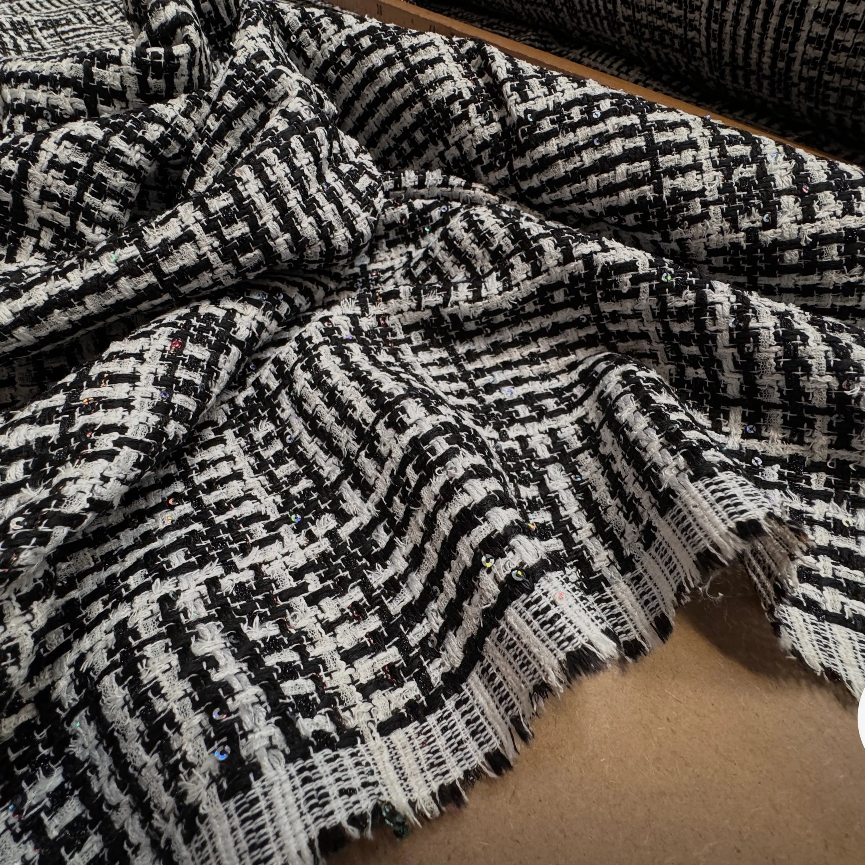 TWEED DE PRESTIGE NOIR & BLANC FABRICATION FRANÇAISE - My Little Coupon