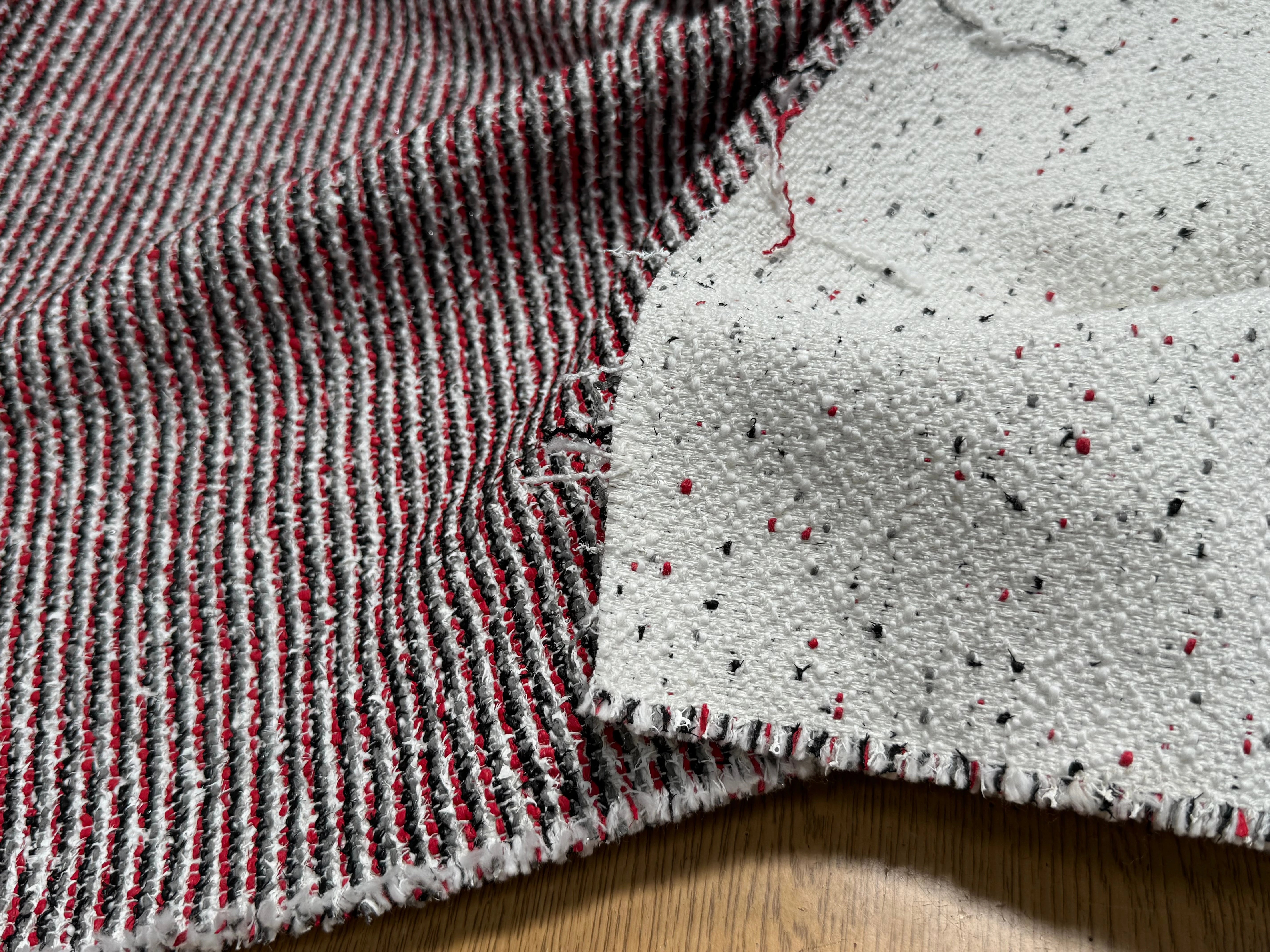 TWEED JACQUARD 24% COTON 52% LIN BLANC ROUGE - My Little Coupon