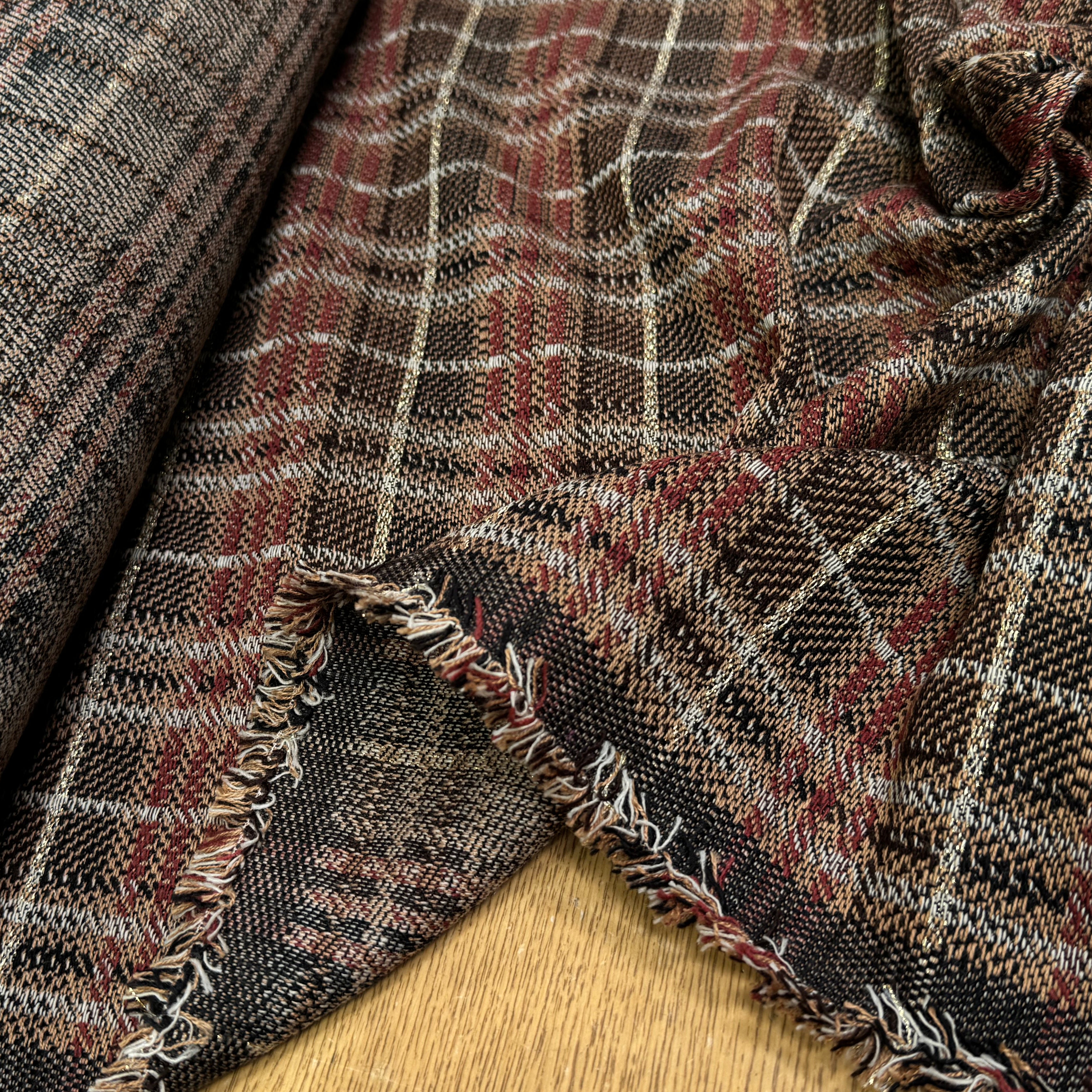 TWEED TRICOTÉ À CARREAUX MARRON ET BEIGE - My Little Coupon