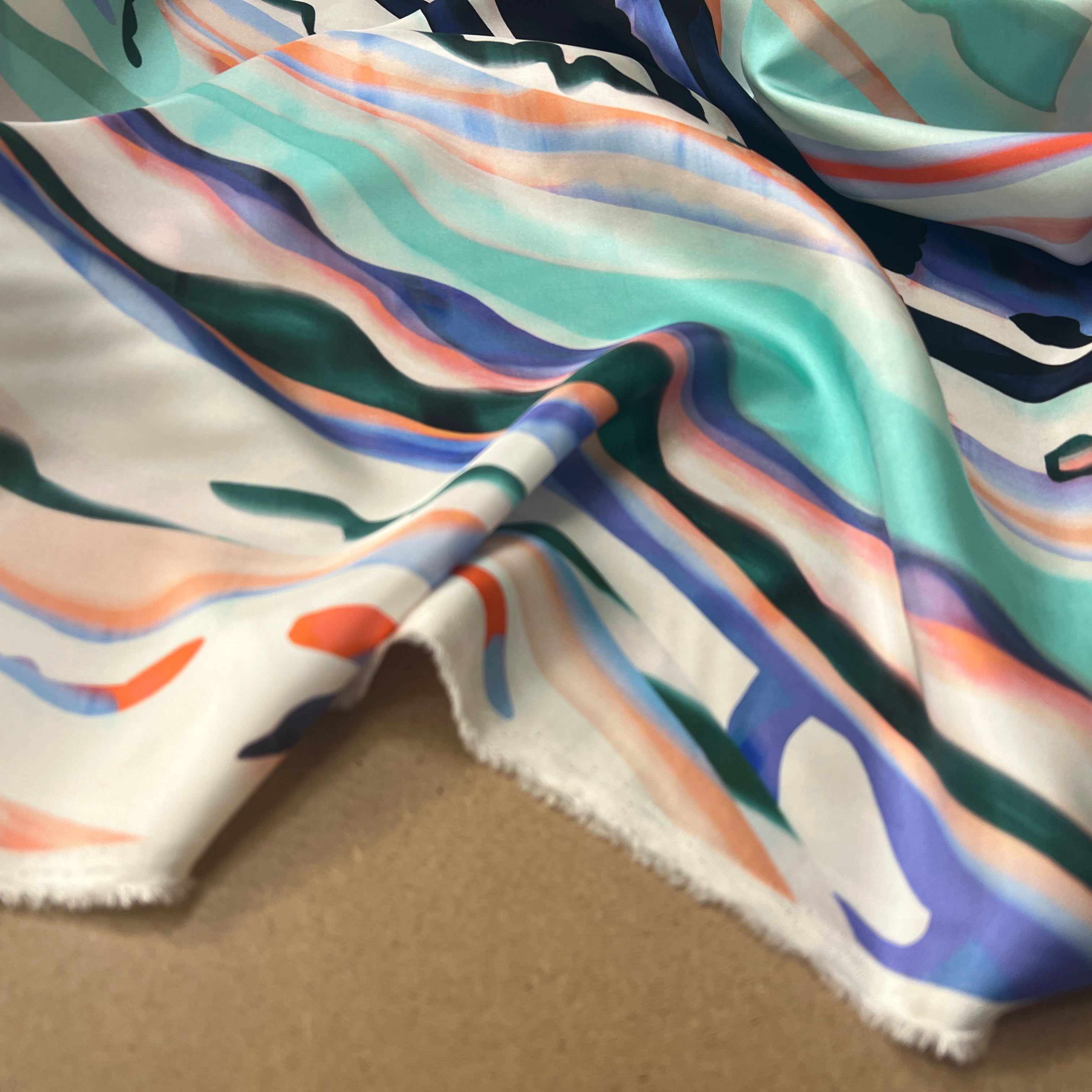 TWILL DE SOIE IMPRIMÉ AQUA WAVE - My Little Coupon