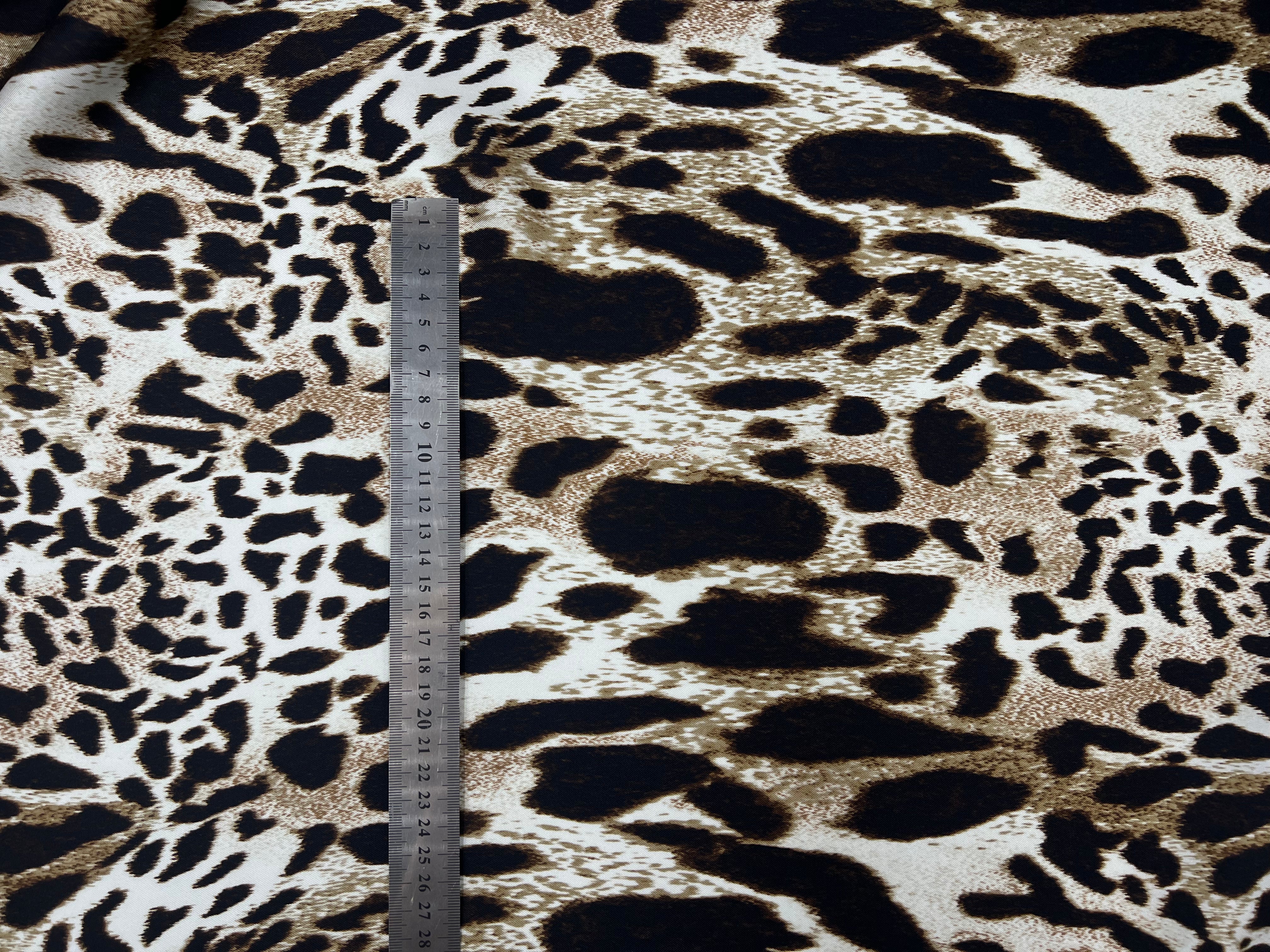 TWILL DE SOIE IMPRIME LÉOPARD SAVANNAH MSO