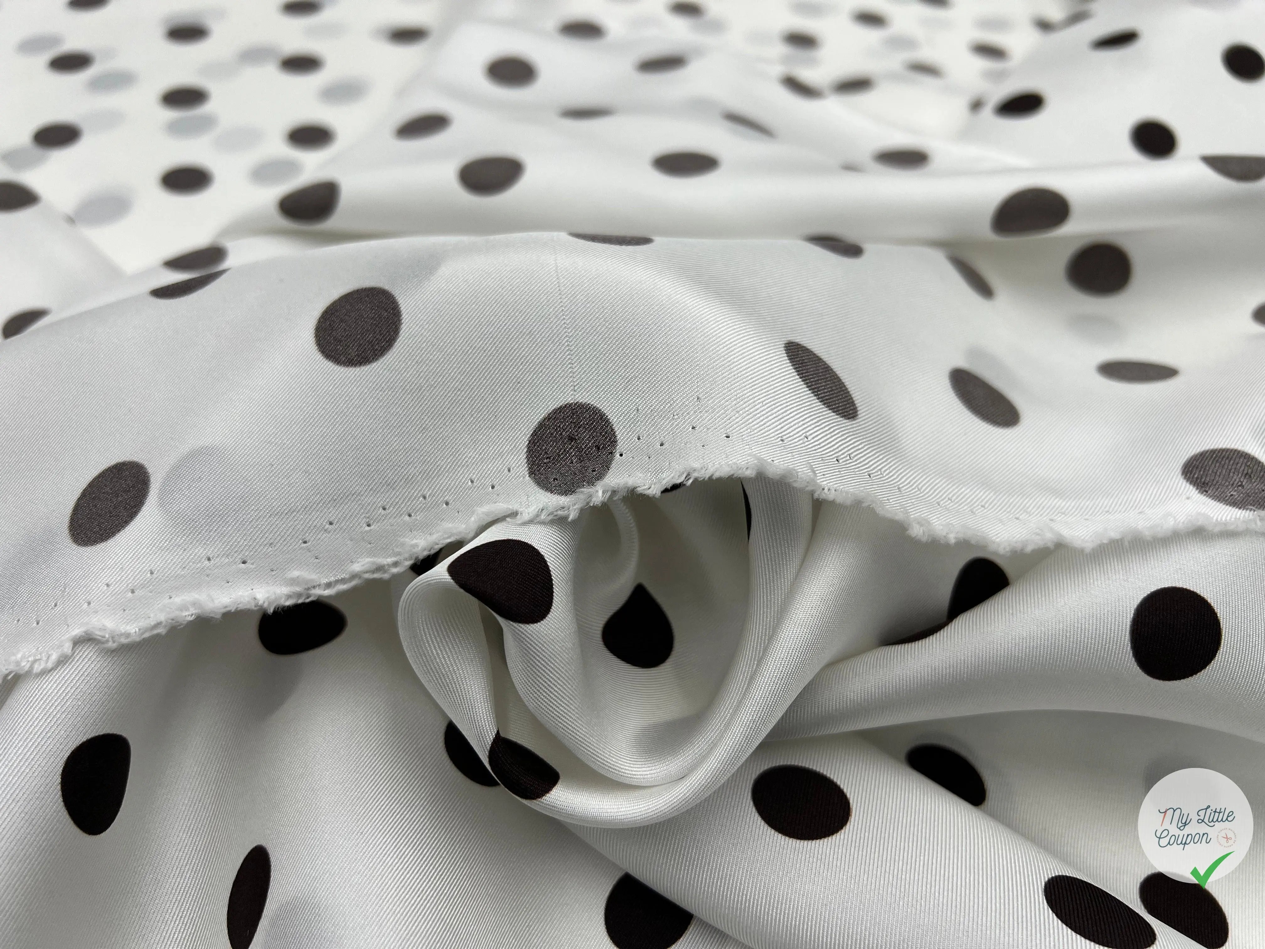 TWILL DE SOIE IMPRIMĂ POIS CHOCO FOND BLANC - coupon de tissu de 3 mĂštres - My Little Coupon - tissu - coudre