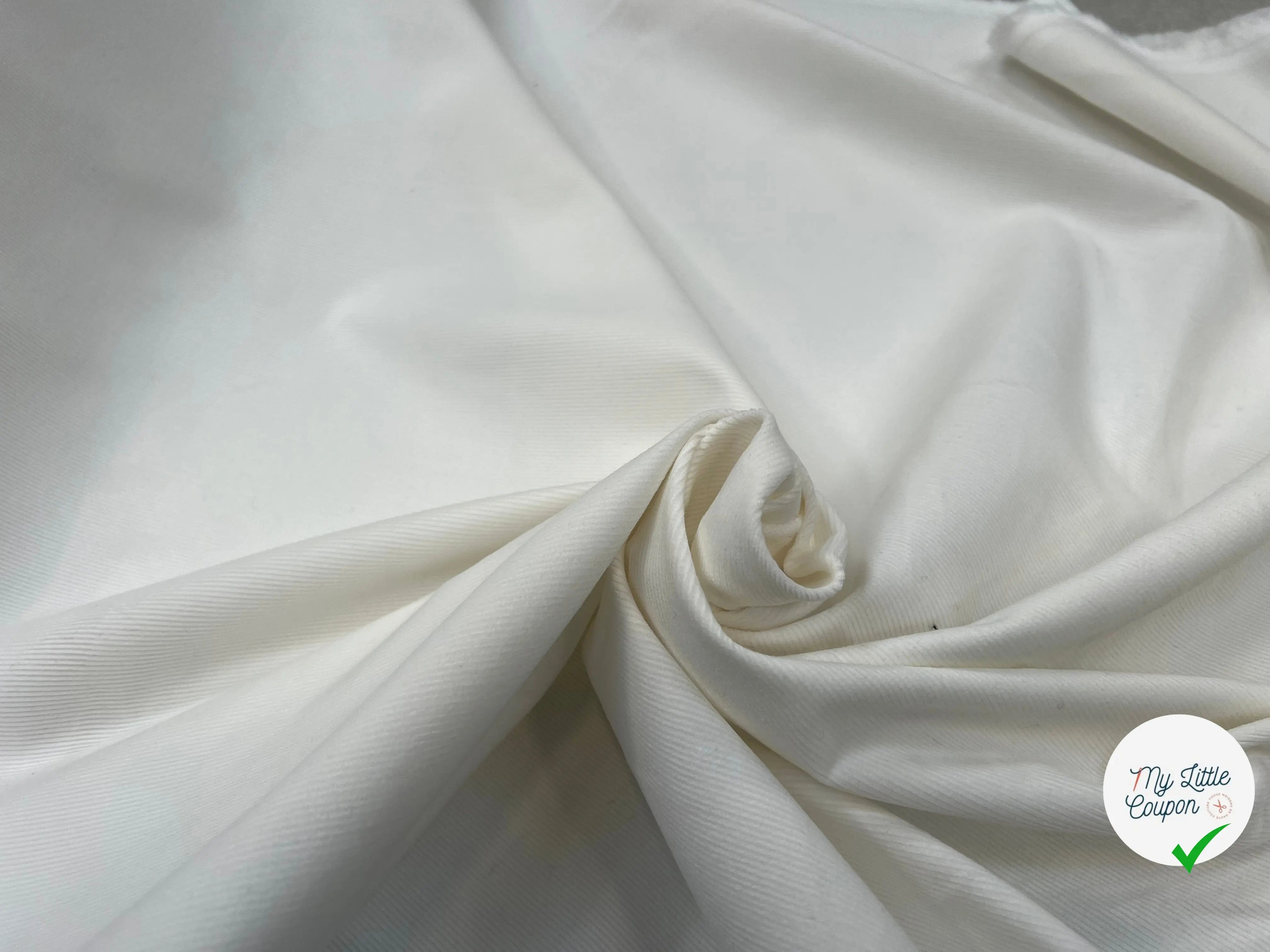 VELOUR MILLE RAIES BLANC MLC INTERN