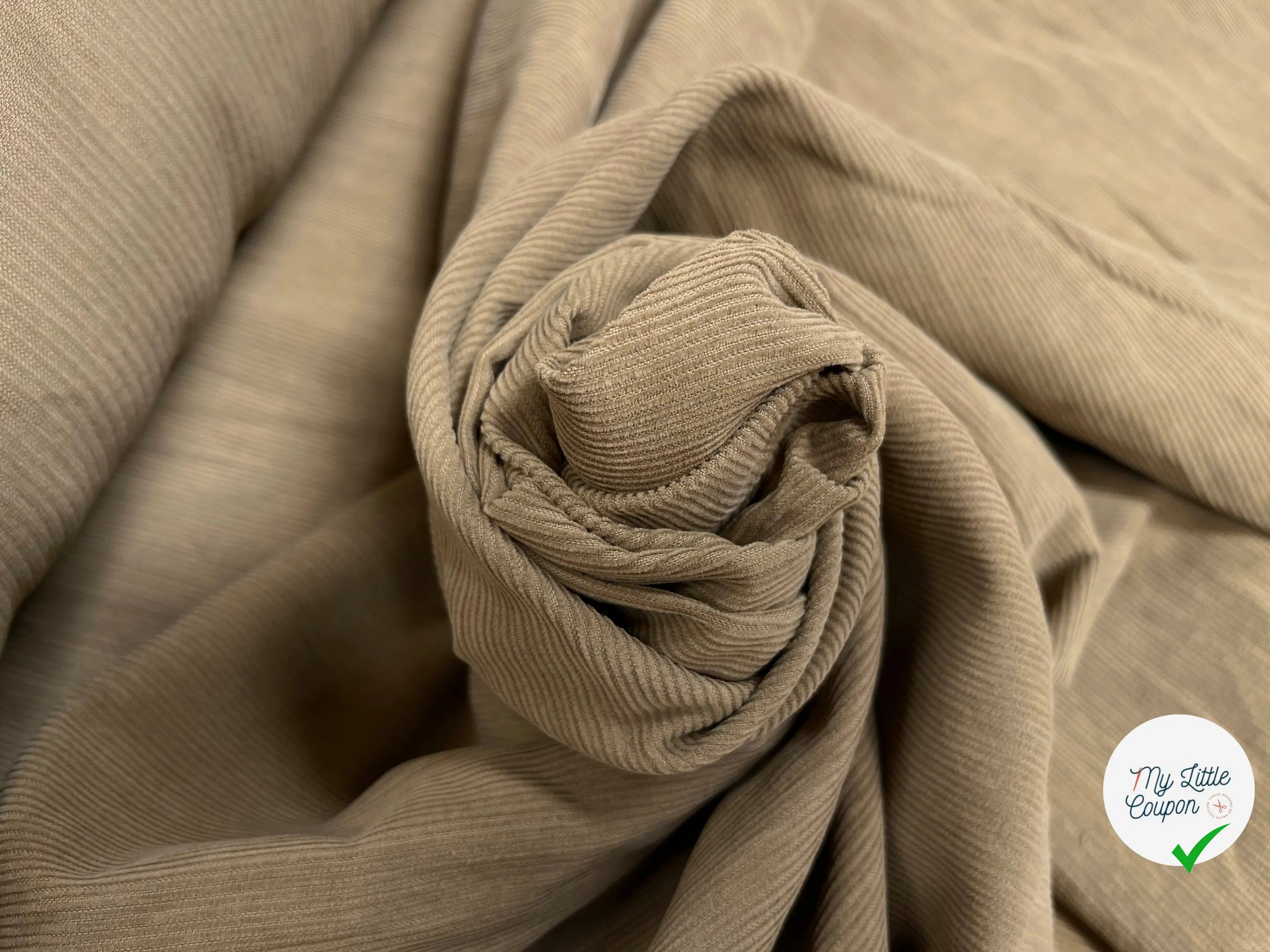 VELOURS 1000 RAIES CHEMISE COTON BEIGE FONCÉ - My Little Coupon