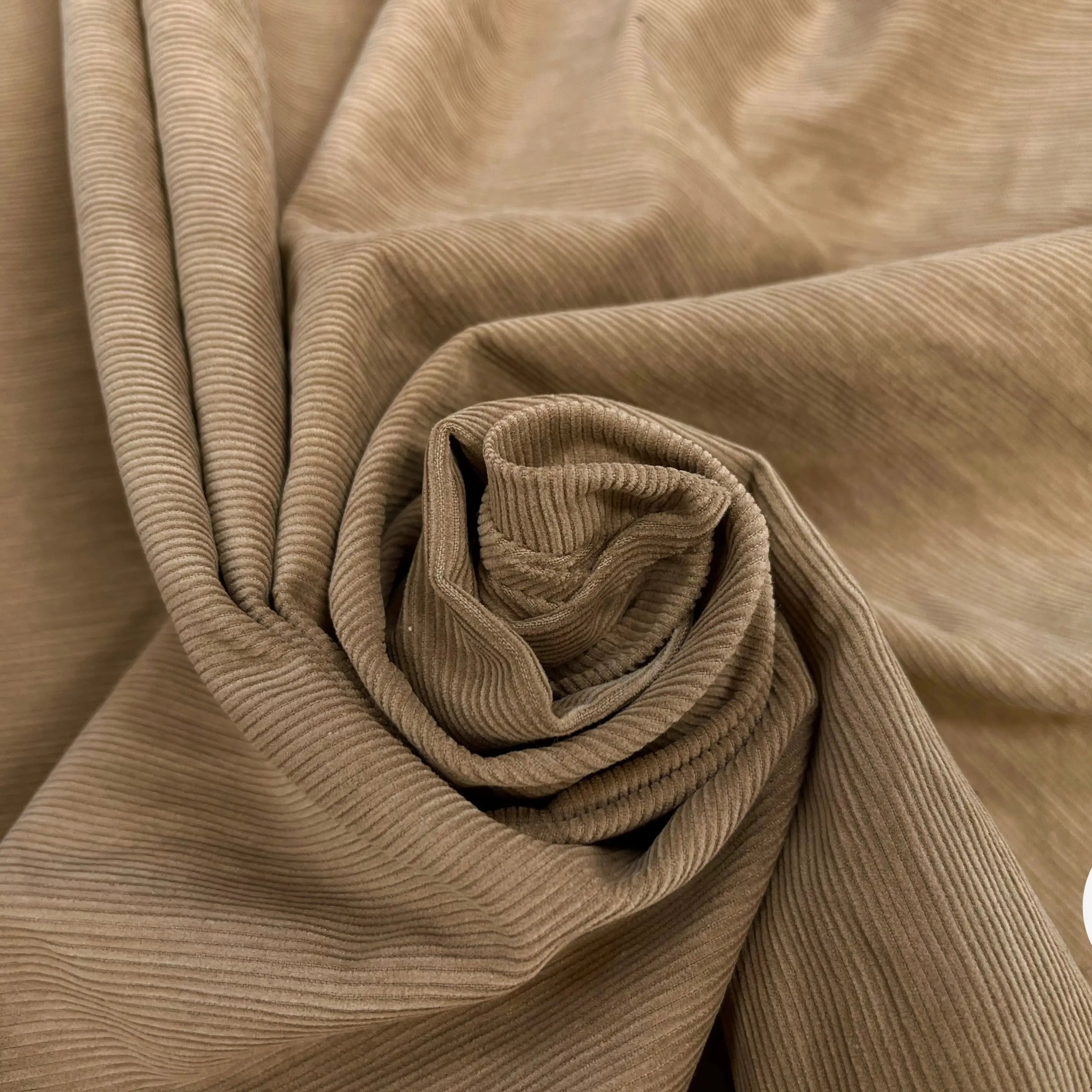 VELOURS 1000 RAIES COTON BEIGE CAMEL TOUCHER CRAQUANT - My Little Coupon