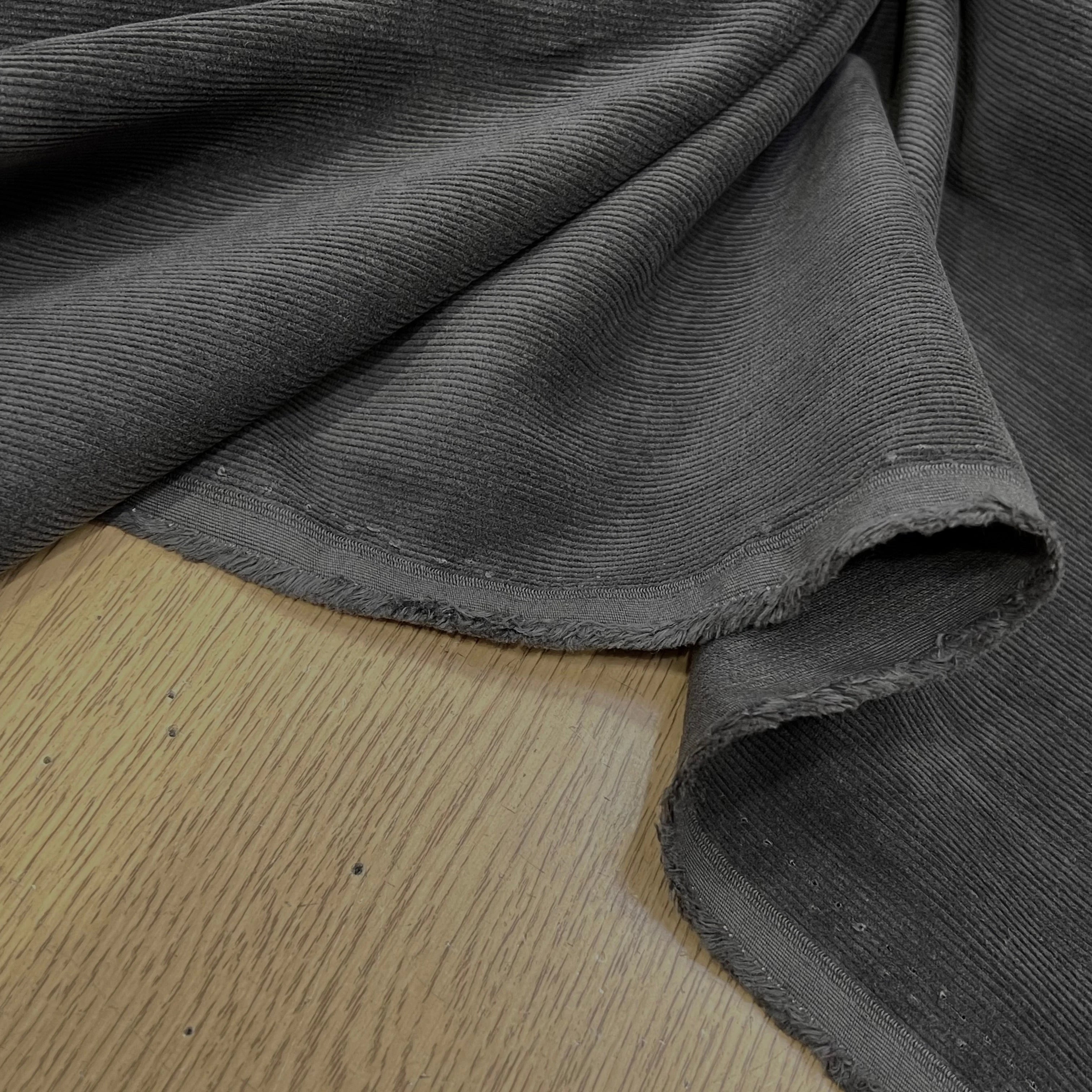 VELOURS 1000 RAIES MARRON GRIS - My Little Coupon