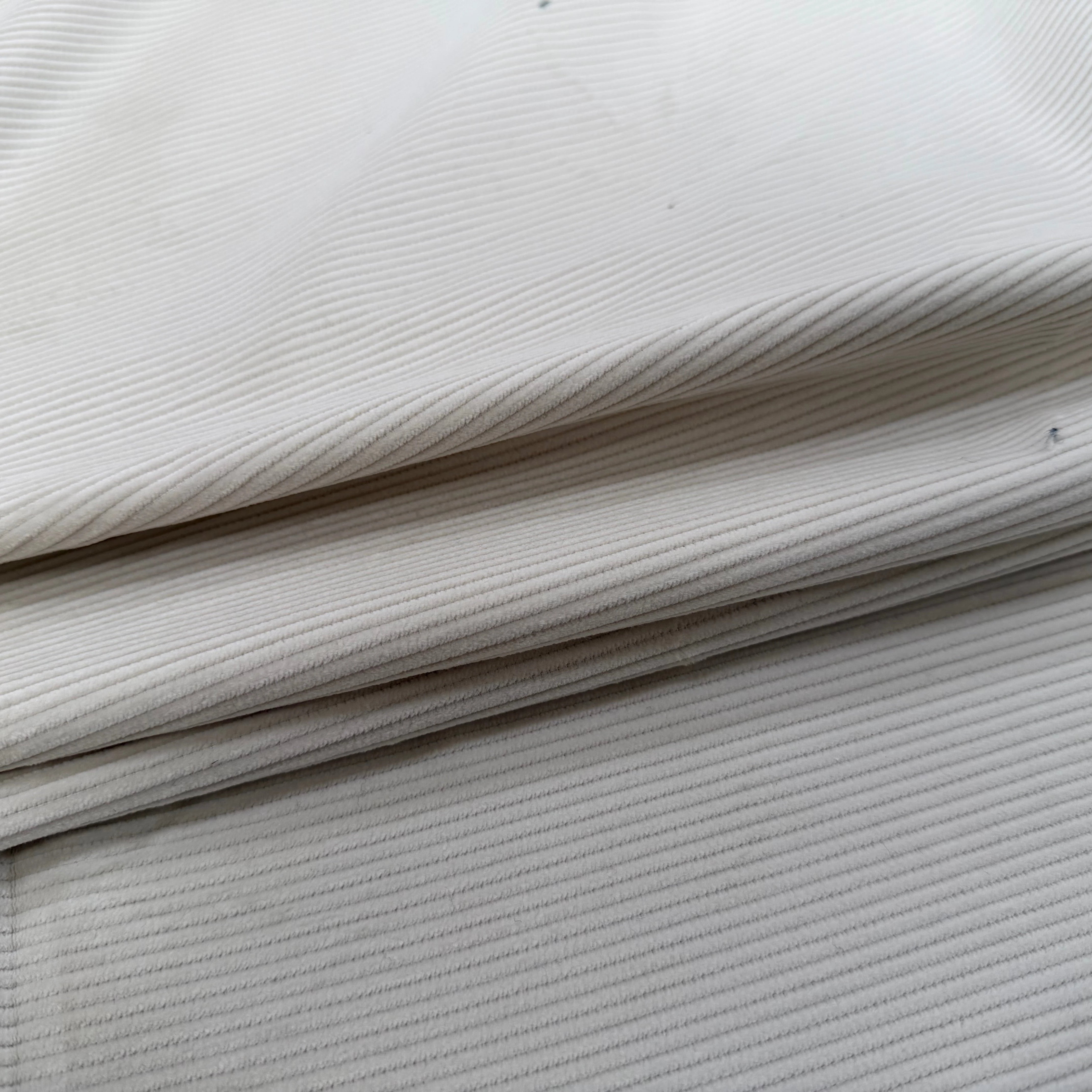 VELOURS CLASSIC 500 RAIES IVOIRE - My Little Coupon