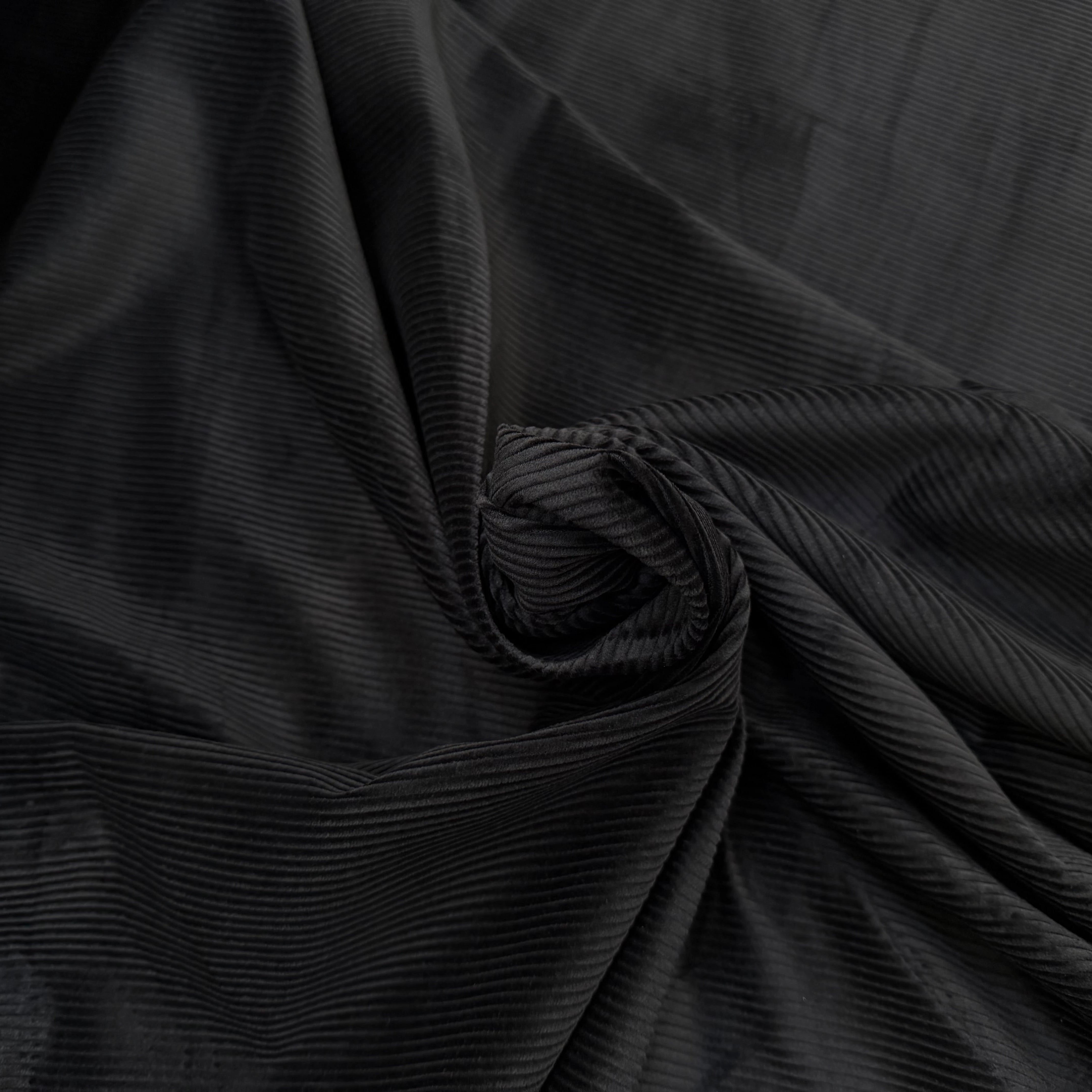 VELOURS CLASSIC 500 RAIES NOIR - My Little Coupon