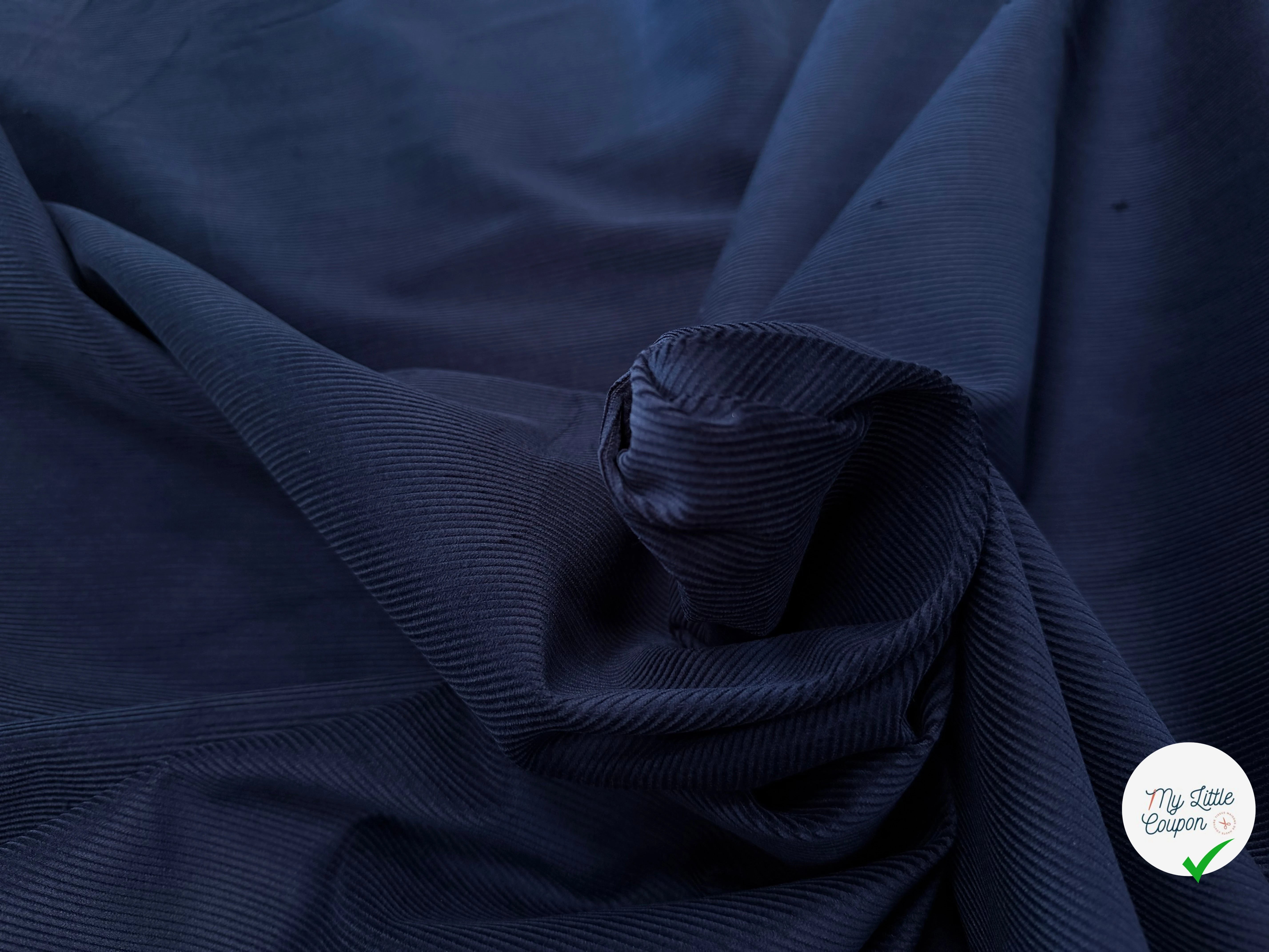 VELOURS COTELE EN COTON 1000 RAIES BLEU MARINE - My Little Coupon