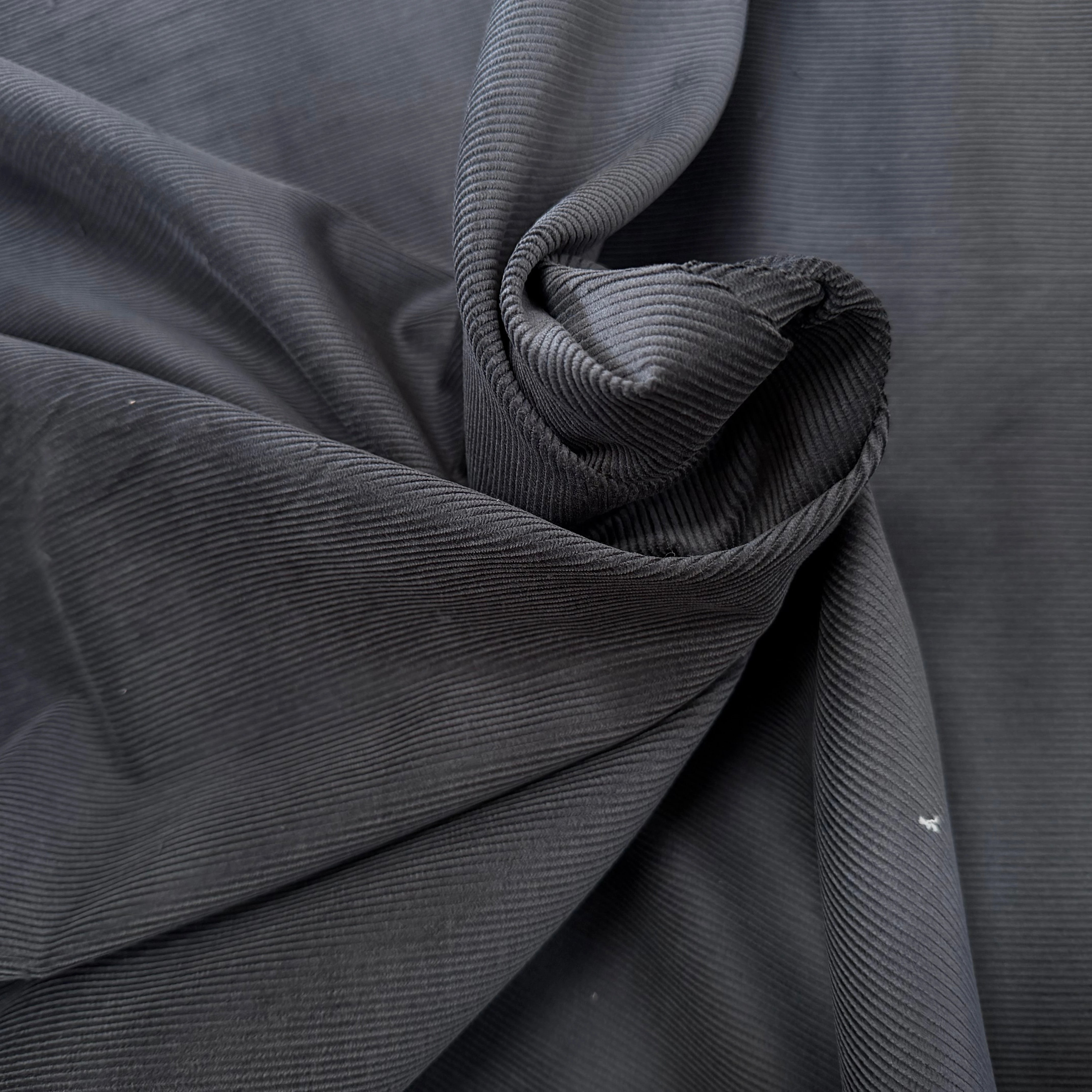 VELOURS COTELE EN COTON 1000 RAIES GRIS FONCE - My Little Coupon