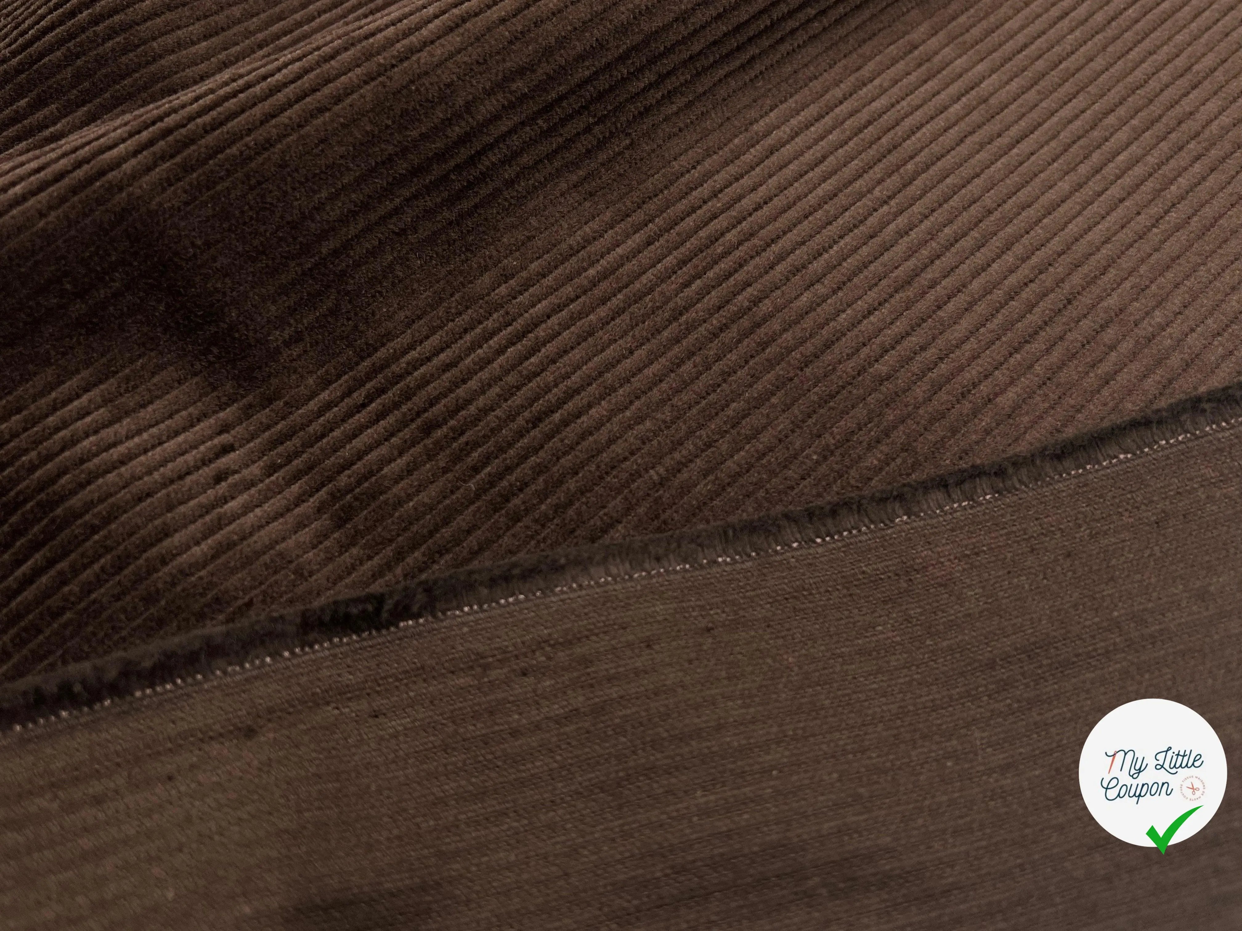 VELOURS CÔTELÉ 300 RAIES CHOCO - My Little Coupon - tissu - coudre